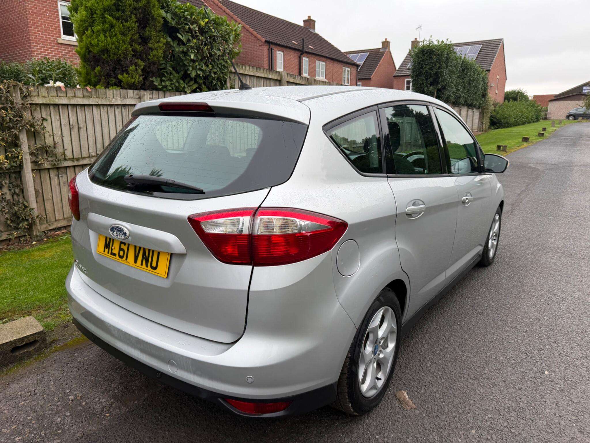 2011 FORD C-MAX 2011 FORD C-MAX