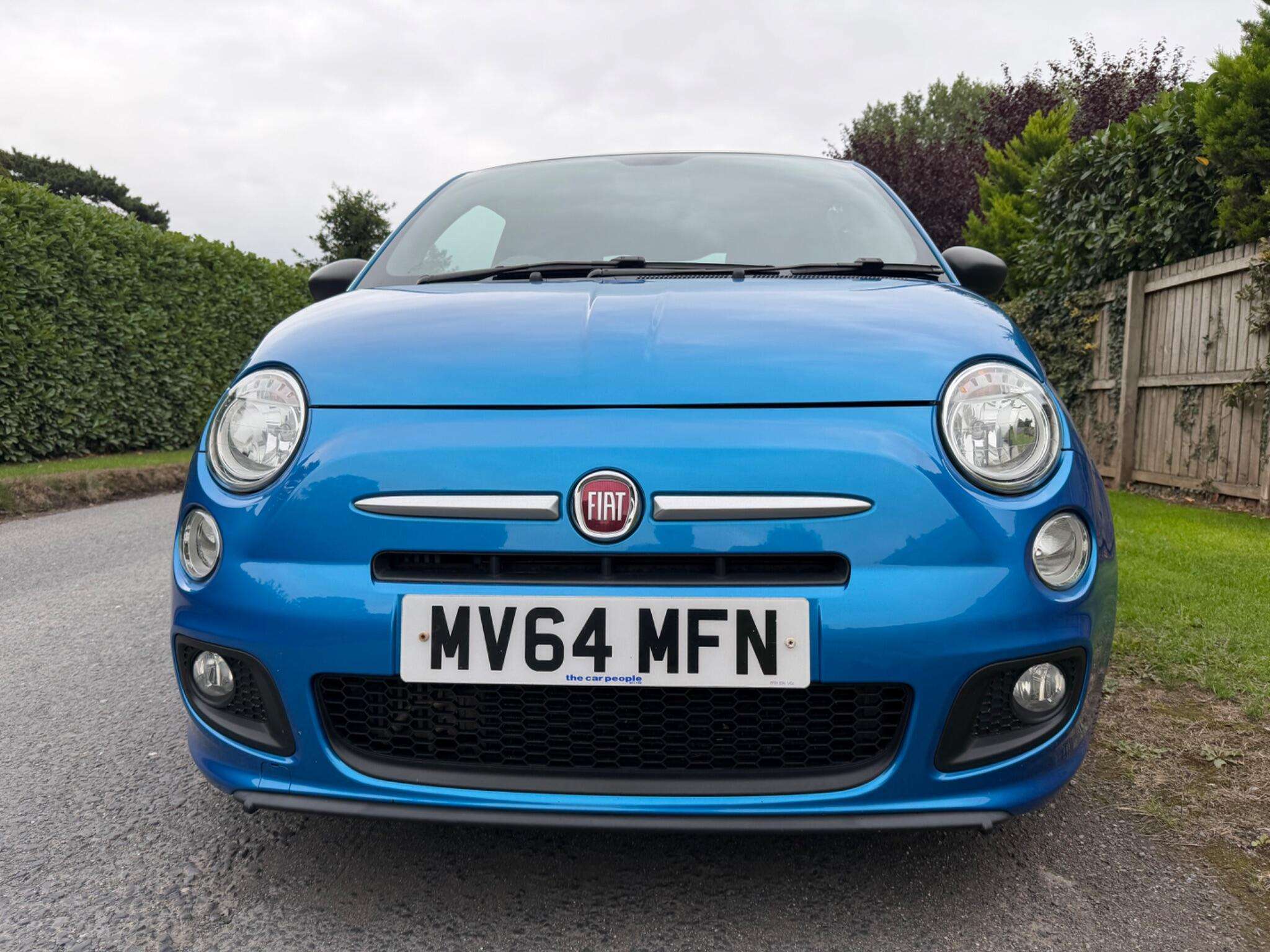 A 2014 FIAT 500 0.9 TwinAir S Euro 6 (s/s) 3dr A 2014 FIAT 500 0.9 TwinAir S Euro 6 (s/s) 3dr