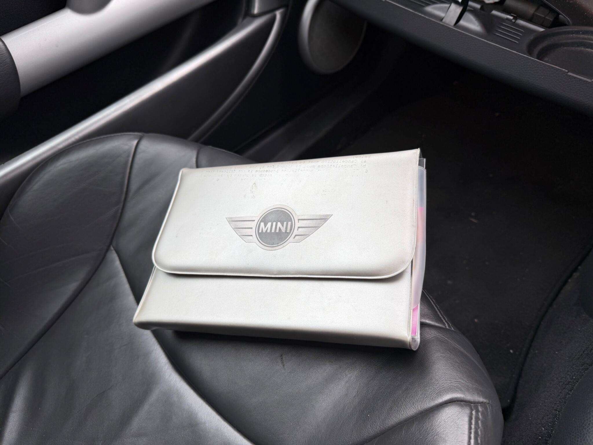 2003 MINI HATCH 2003 MINI HATCH