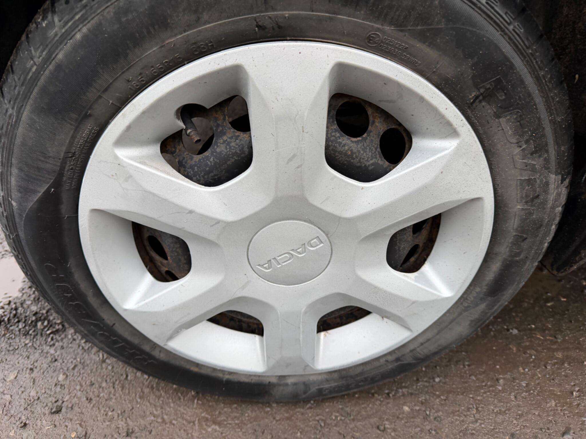 2015 DACIA SANDERO 2015 DACIA SANDERO