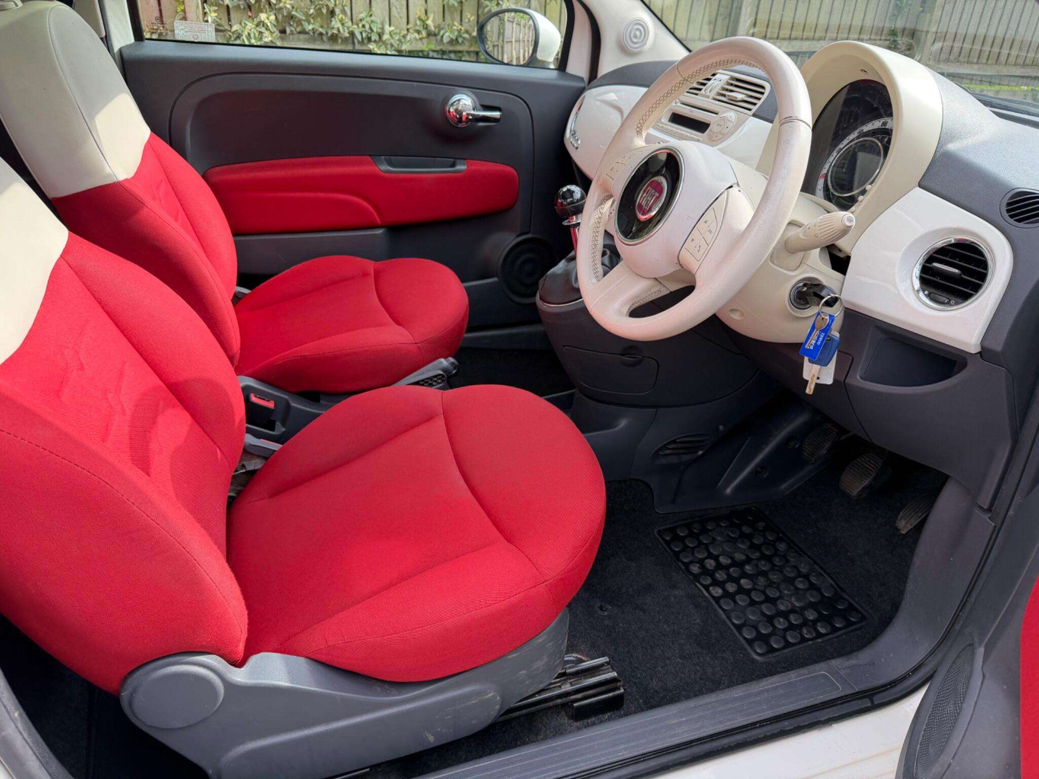 2012 FIAT 500 2012 FIAT 500