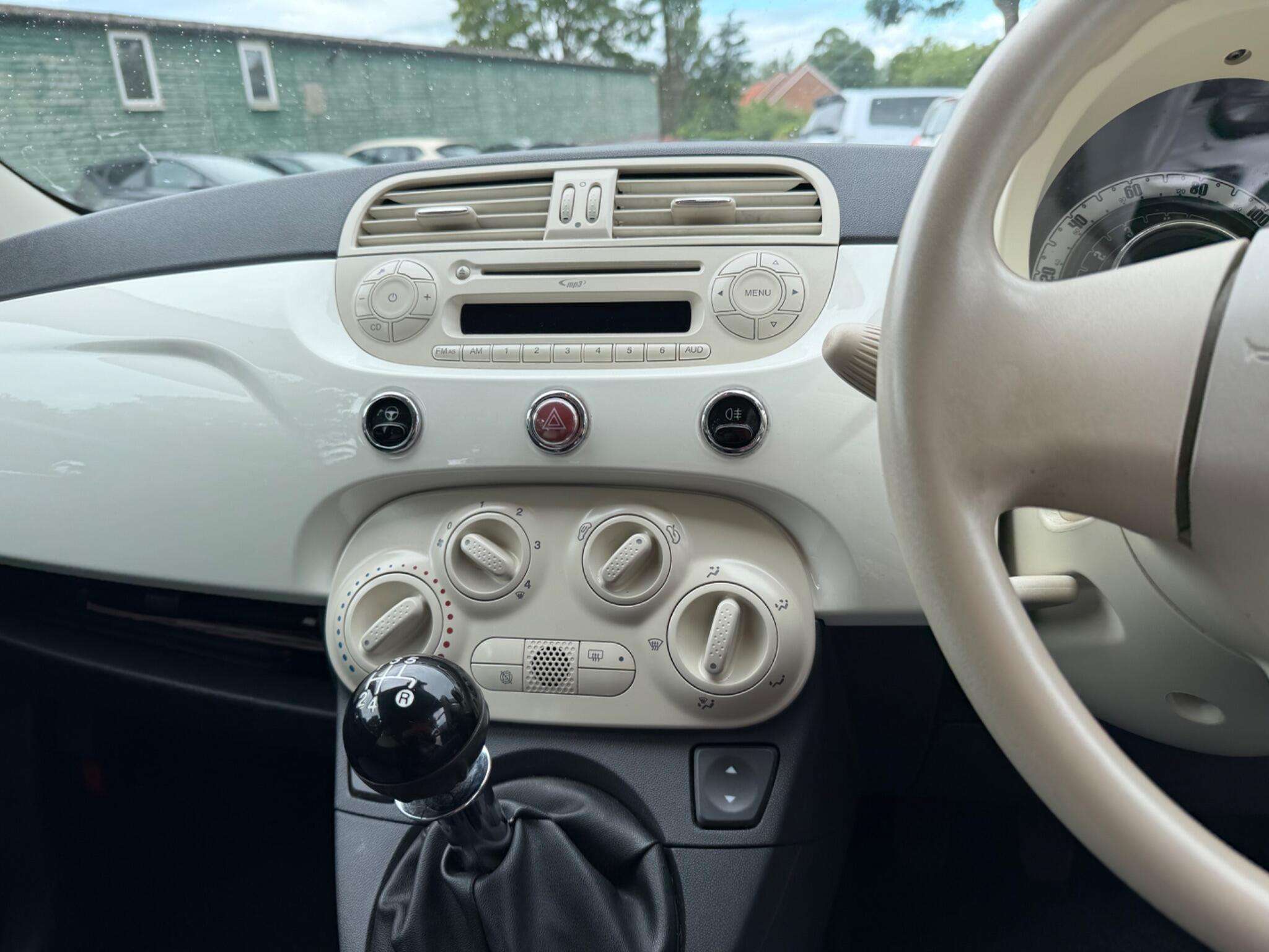 2013 FIAT 500 2013 FIAT 500