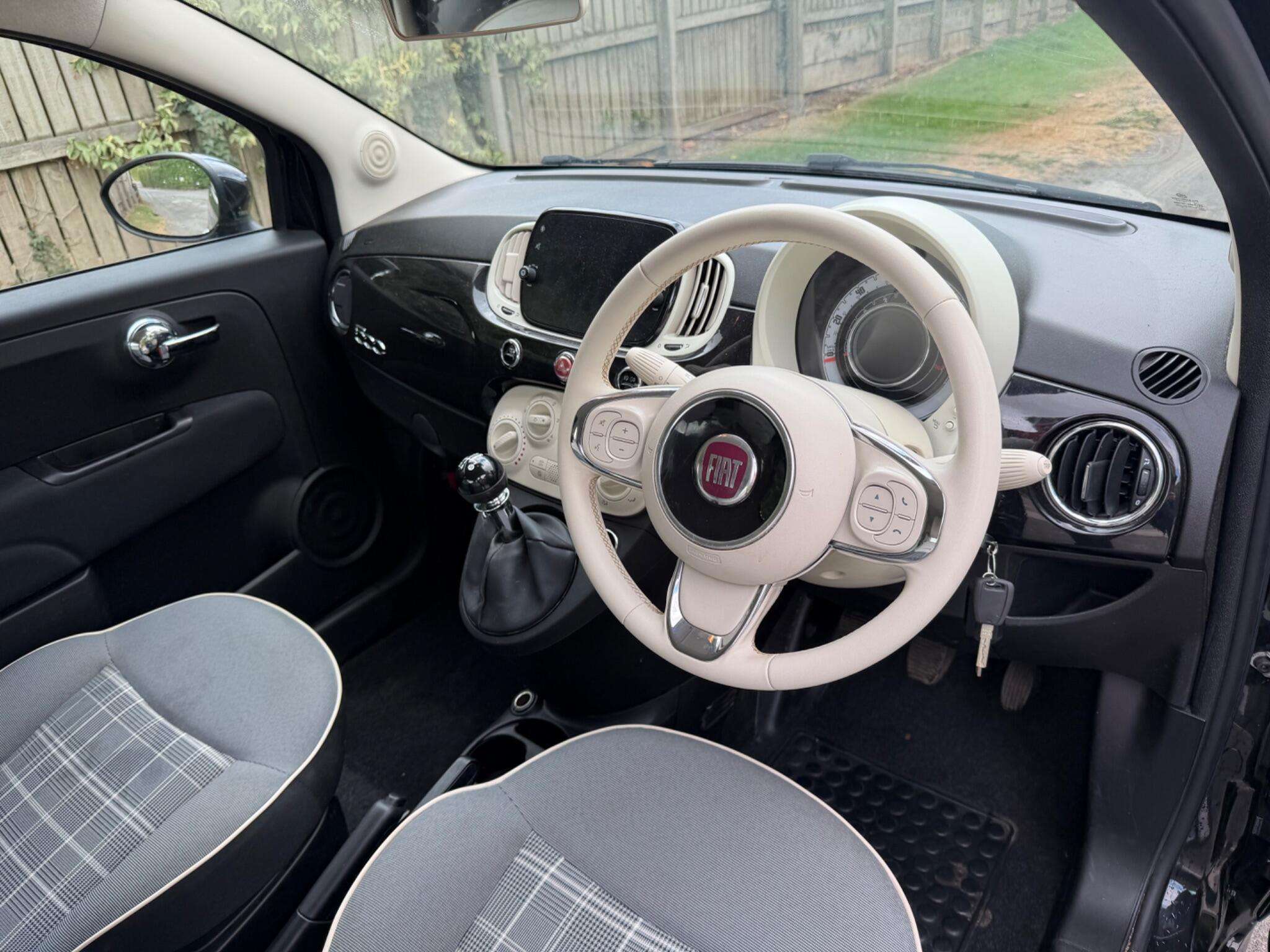 2020 FIAT 500 2020 FIAT 500