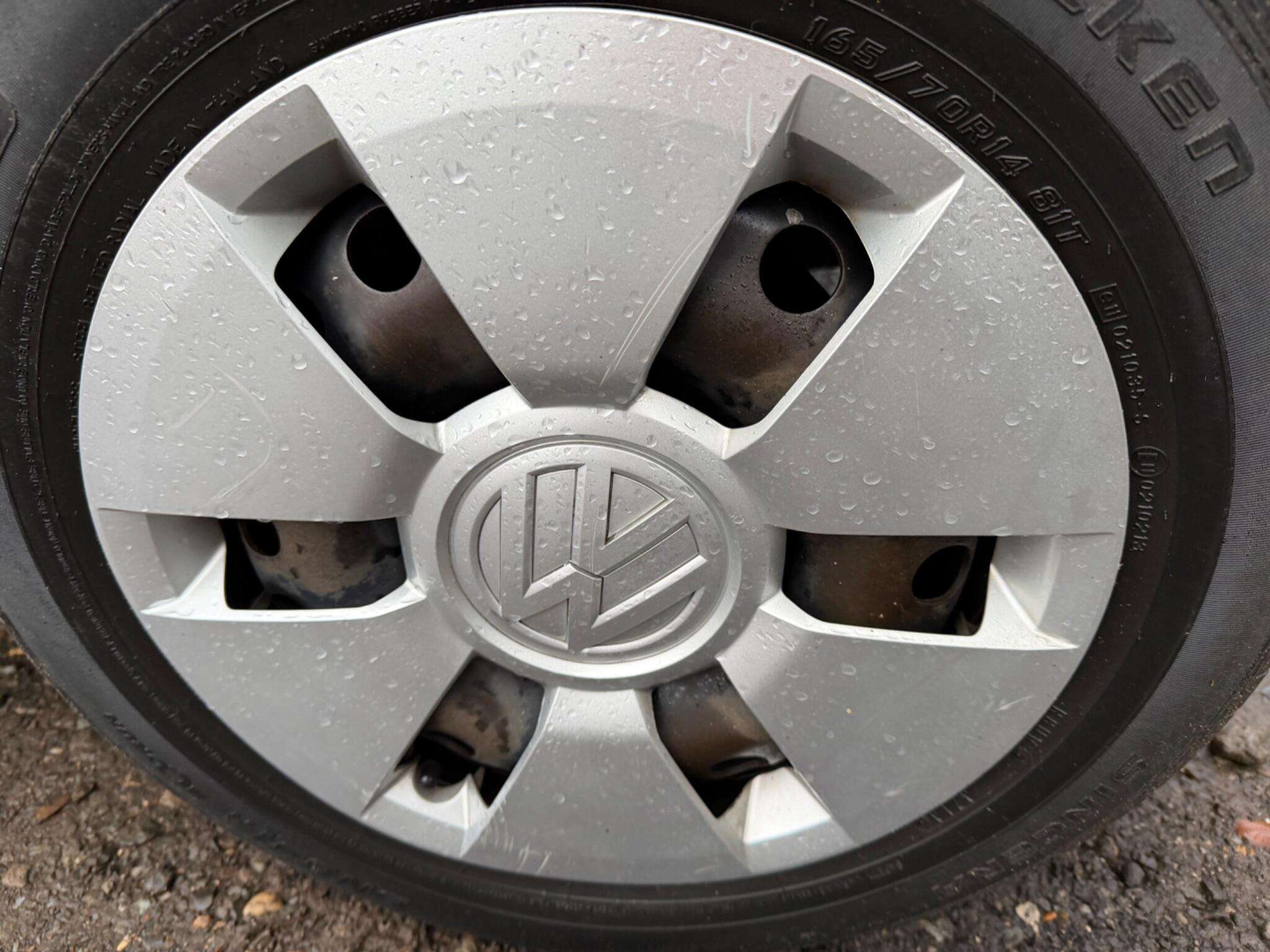 2014 VOLKSWAGEN UP! 2014 VOLKSWAGEN UP!