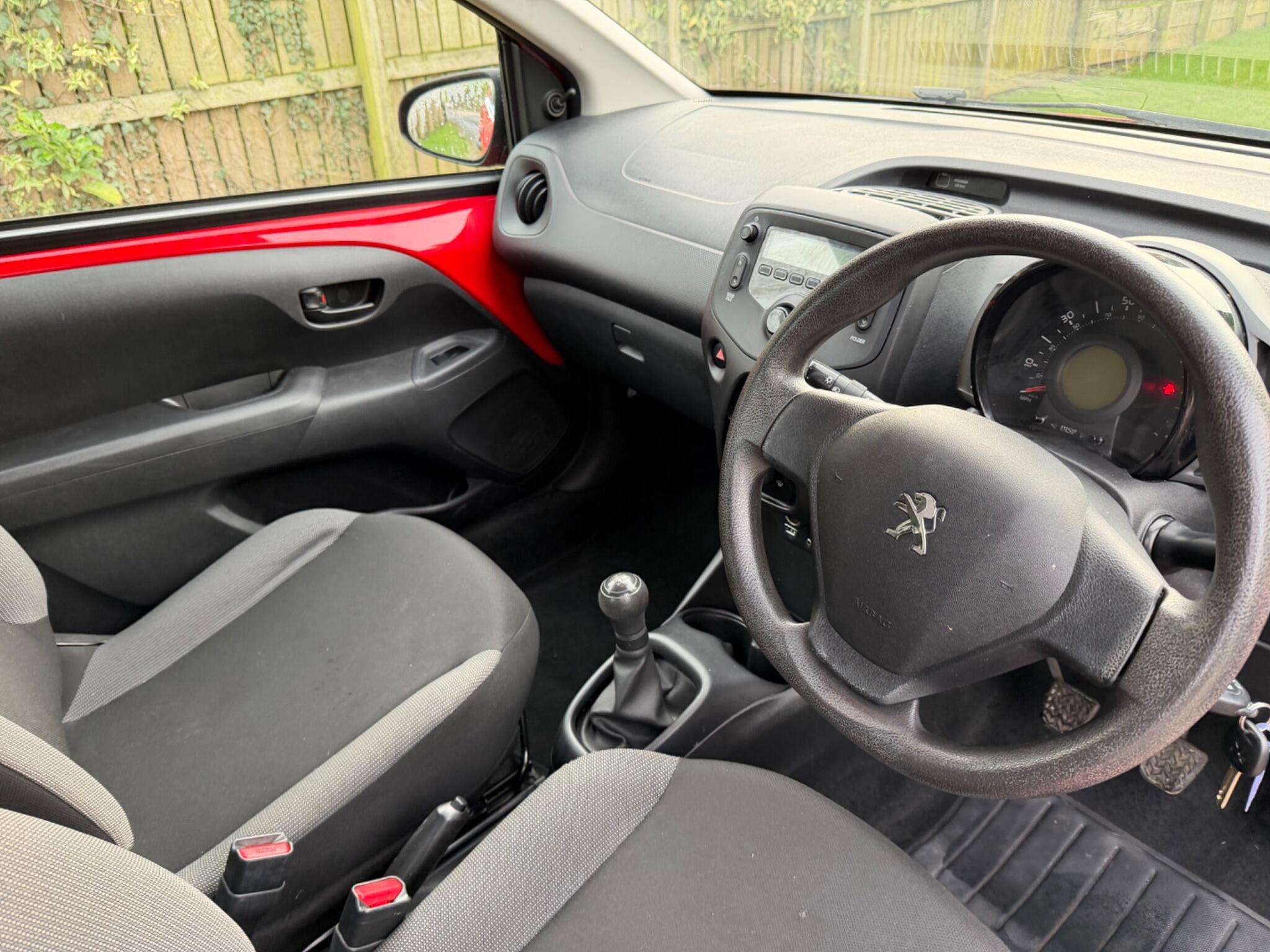 2017 PEUGEOT 108 2017 PEUGEOT 108