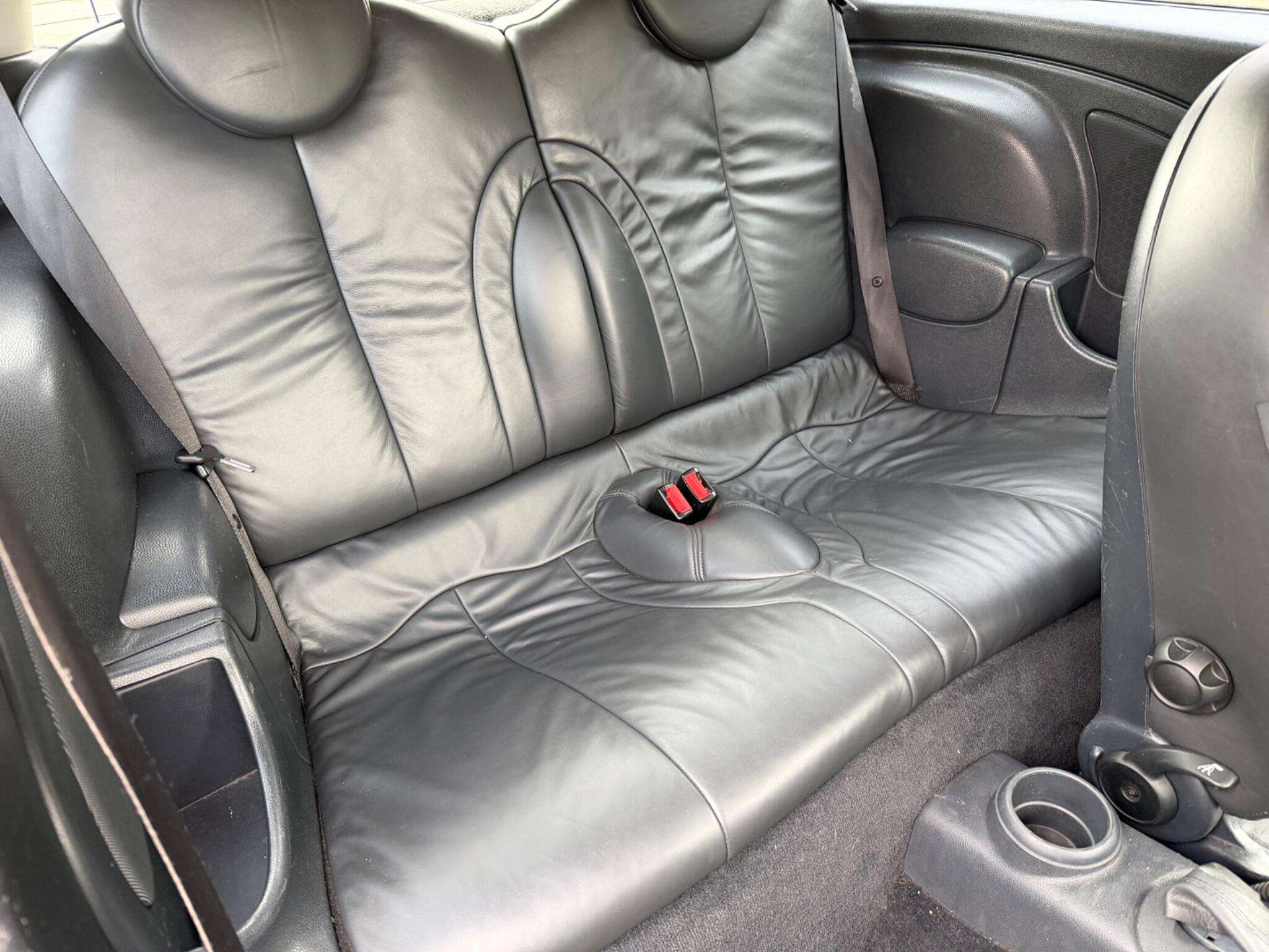 2003 MINI HATCH 2003 MINI HATCH