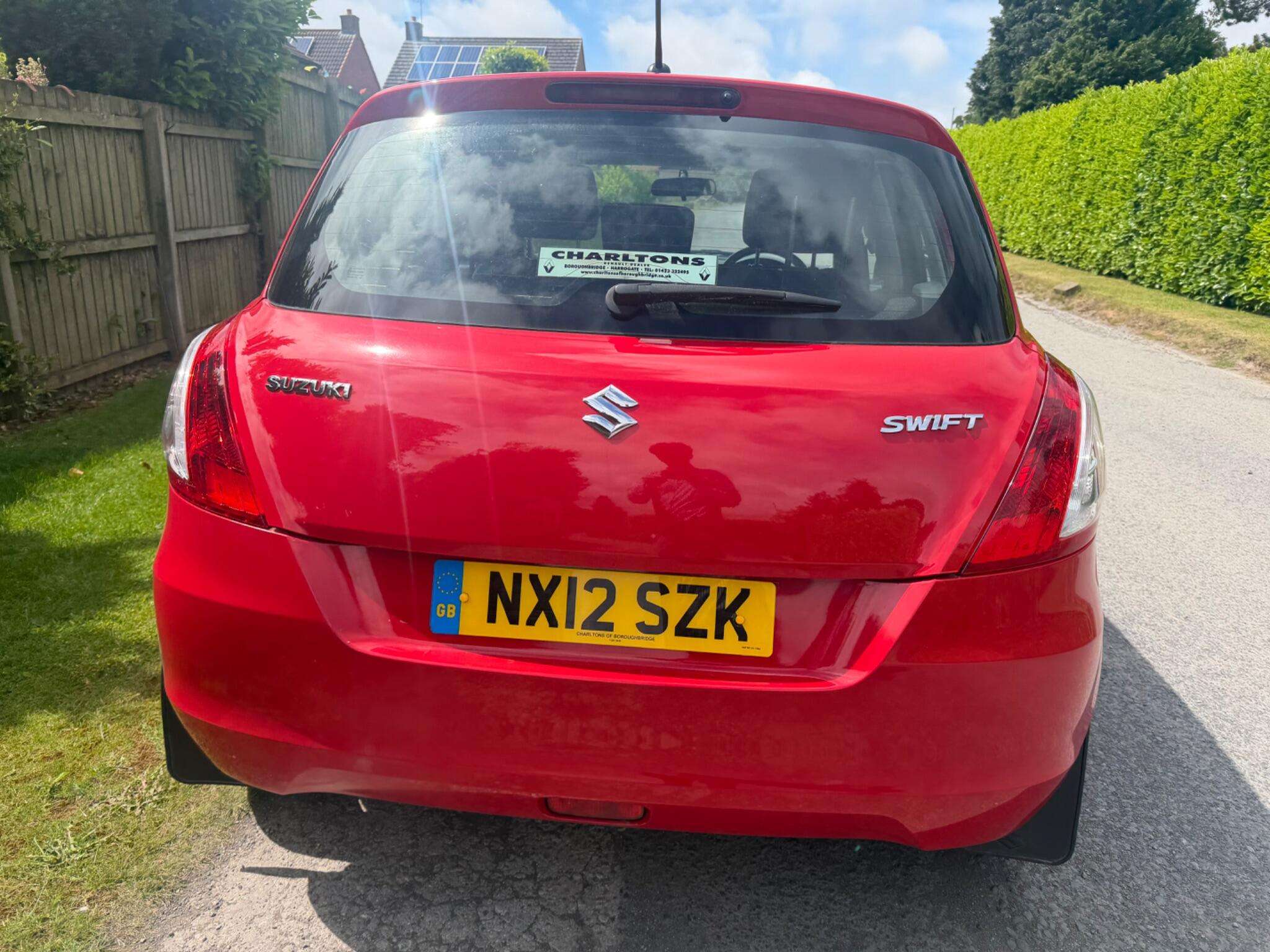 2012 SUZUKI SWIFT 2012 SUZUKI SWIFT