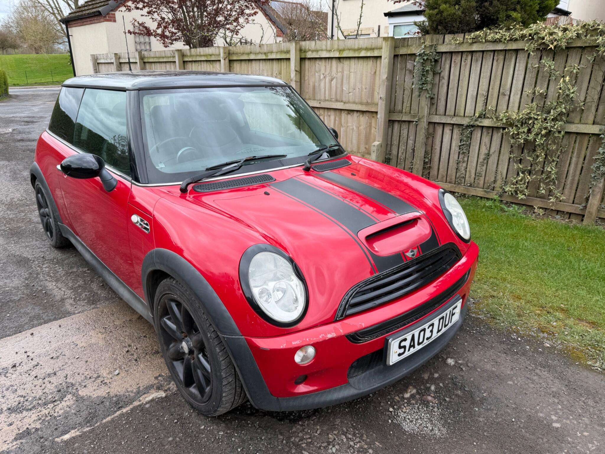 A 2003 MINI HATCH 1.6 Cooper S Euro 3 3dr A 2003 MINI HATCH 1.6 Cooper S Euro 3 3dr