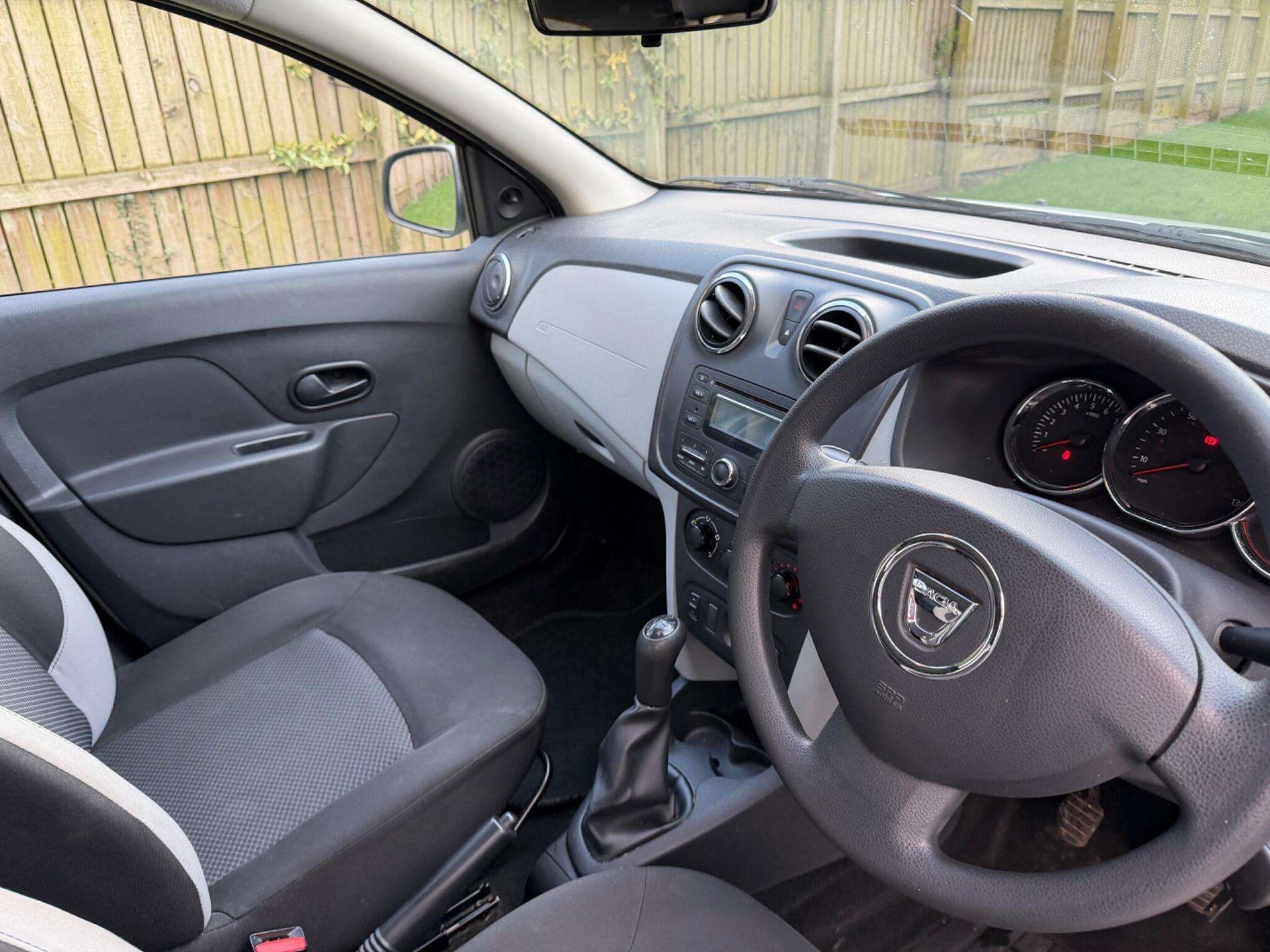 2013 DACIA SANDERO 2013 DACIA SANDERO