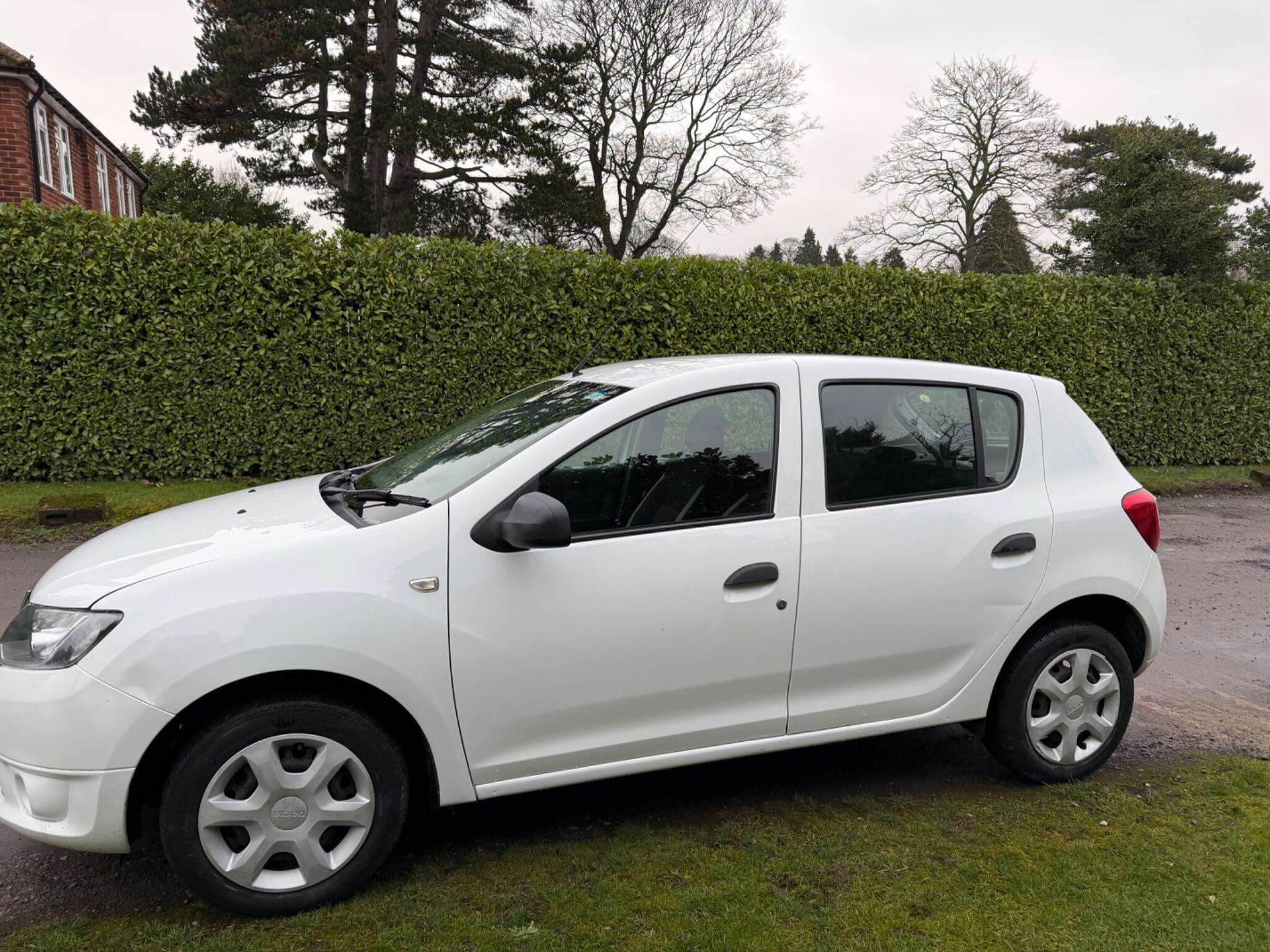 2015 DACIA SANDERO 2015 DACIA SANDERO