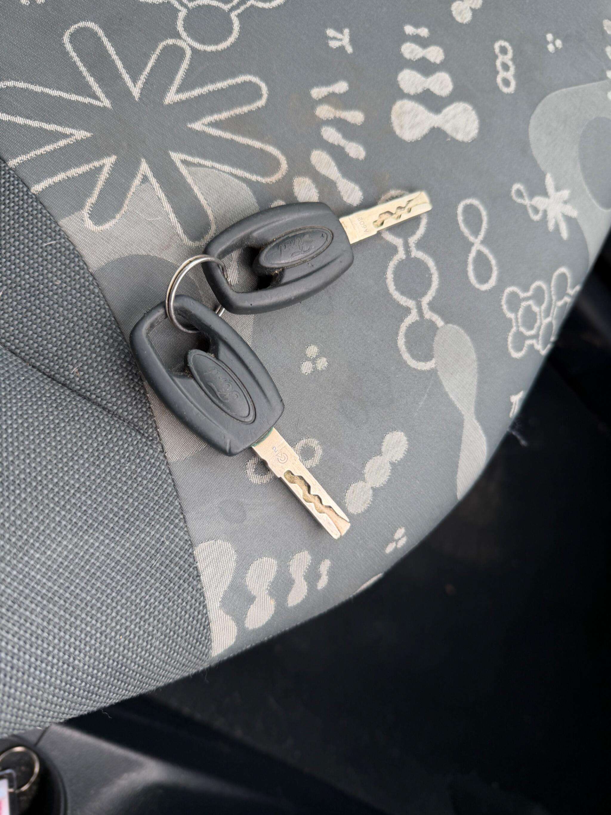 2013 FORD KA 2013 FORD KA