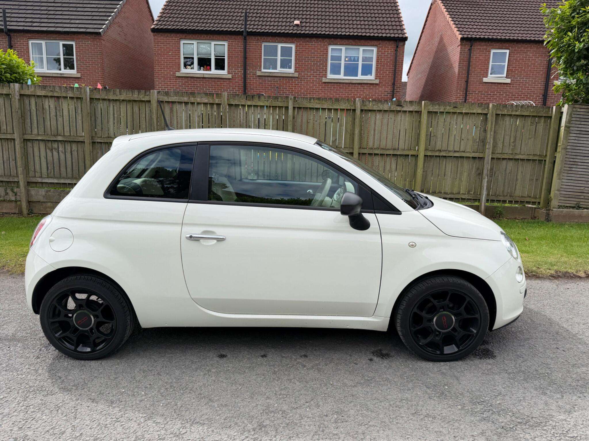 A 2012 FIAT 500 1.2 Pop Euro 4 3dr A 2012 FIAT 500 1.2 Pop Euro 4 3dr