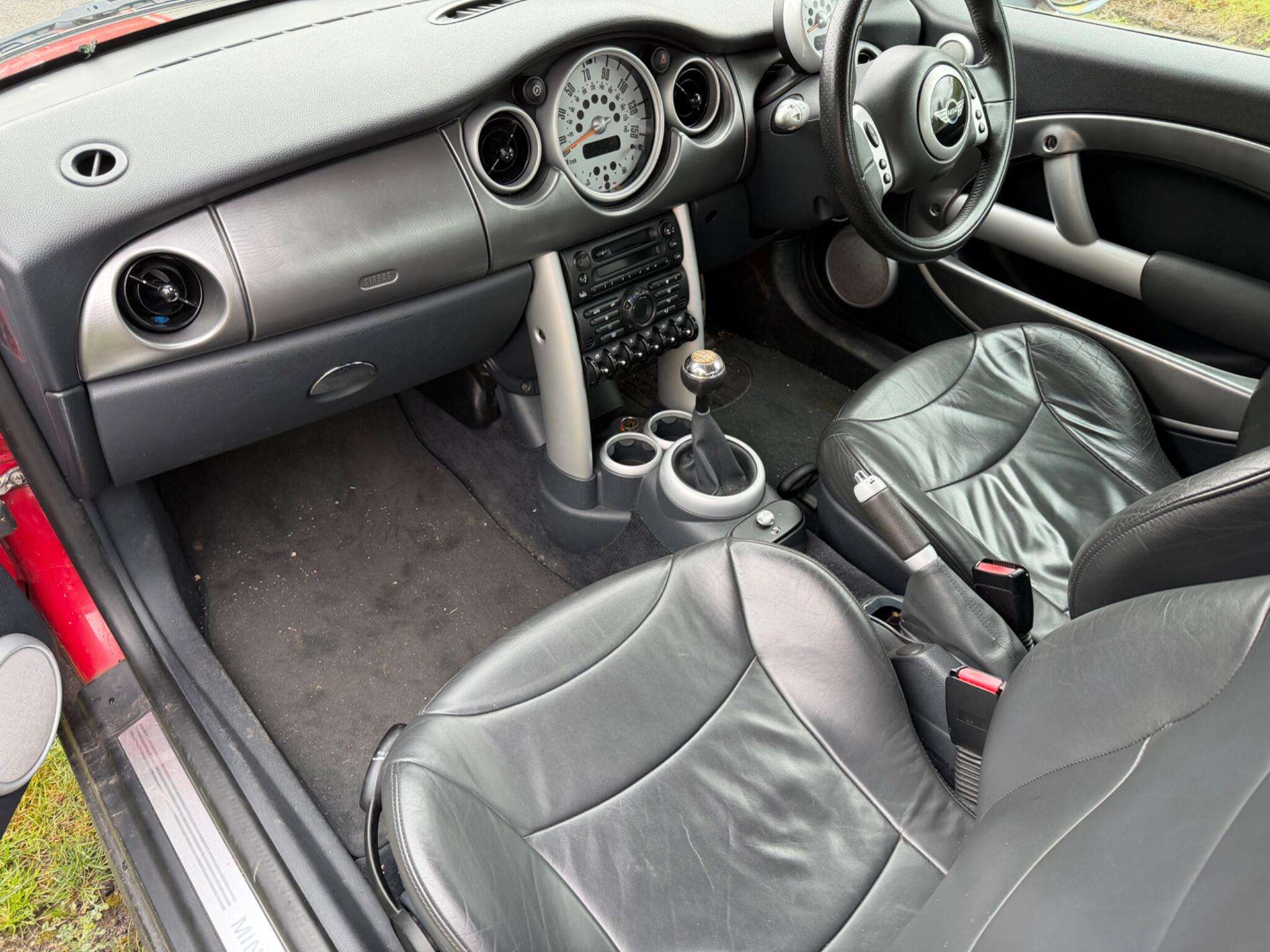 2003 MINI HATCH 2003 MINI HATCH