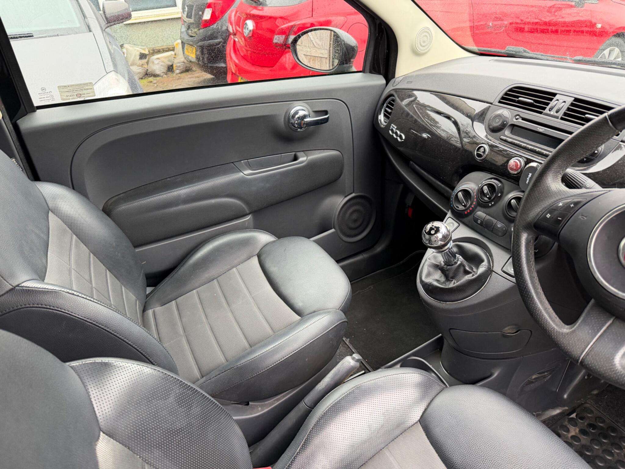 2010 FIAT 500 2010 FIAT 500