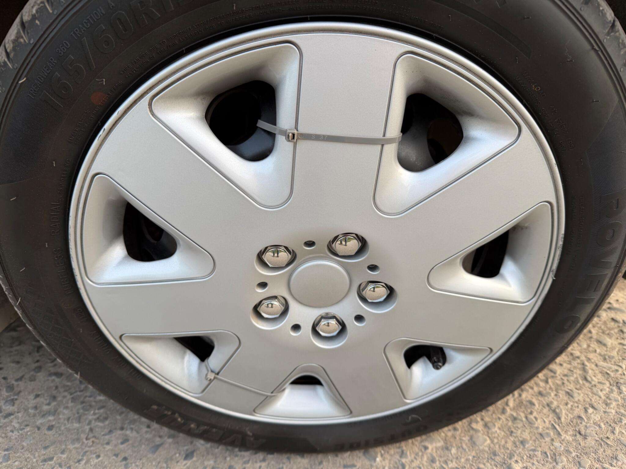 2017 PEUGEOT 108 2017 PEUGEOT 108