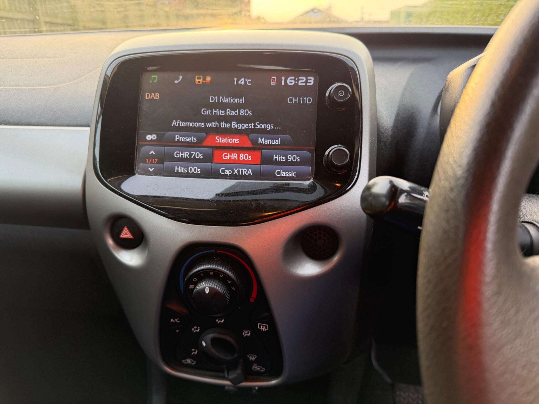 2017 PEUGEOT 108 2017 PEUGEOT 108