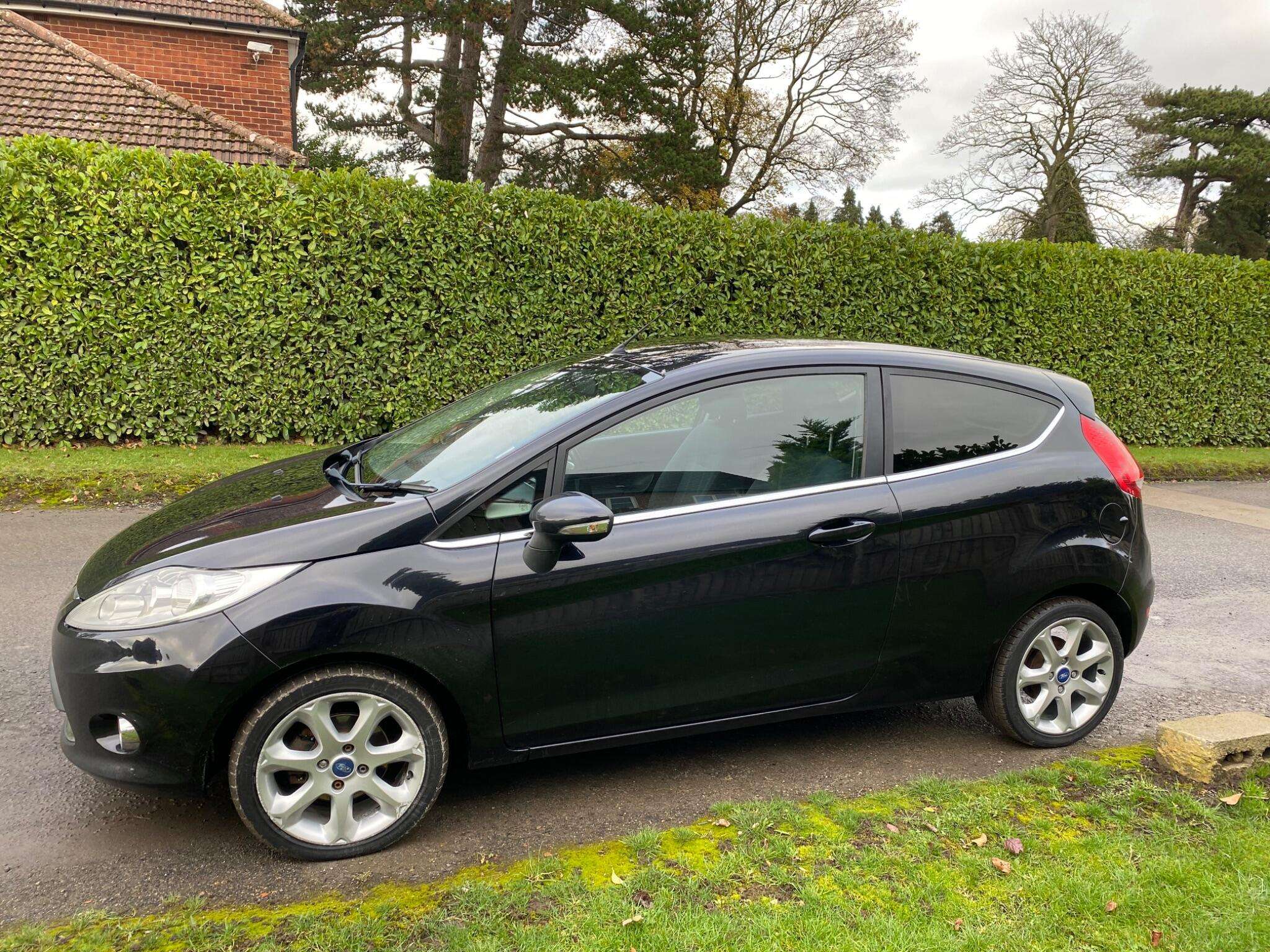 2012 FORD FIESTA 2012 FORD FIESTA