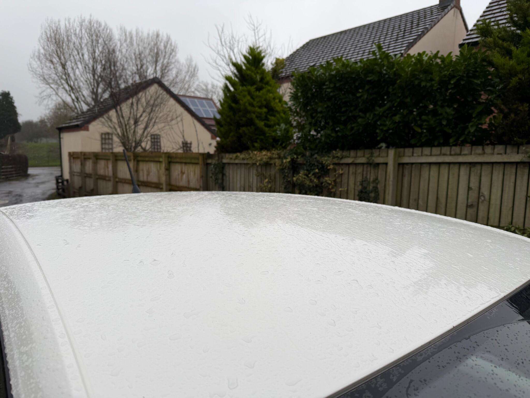 A 2014 VOLKSWAGEN UP! 1.0 Take up! Euro 5 3dr A 2014 VOLKSWAGEN UP! 1.0 Take up! Euro 5 3dr