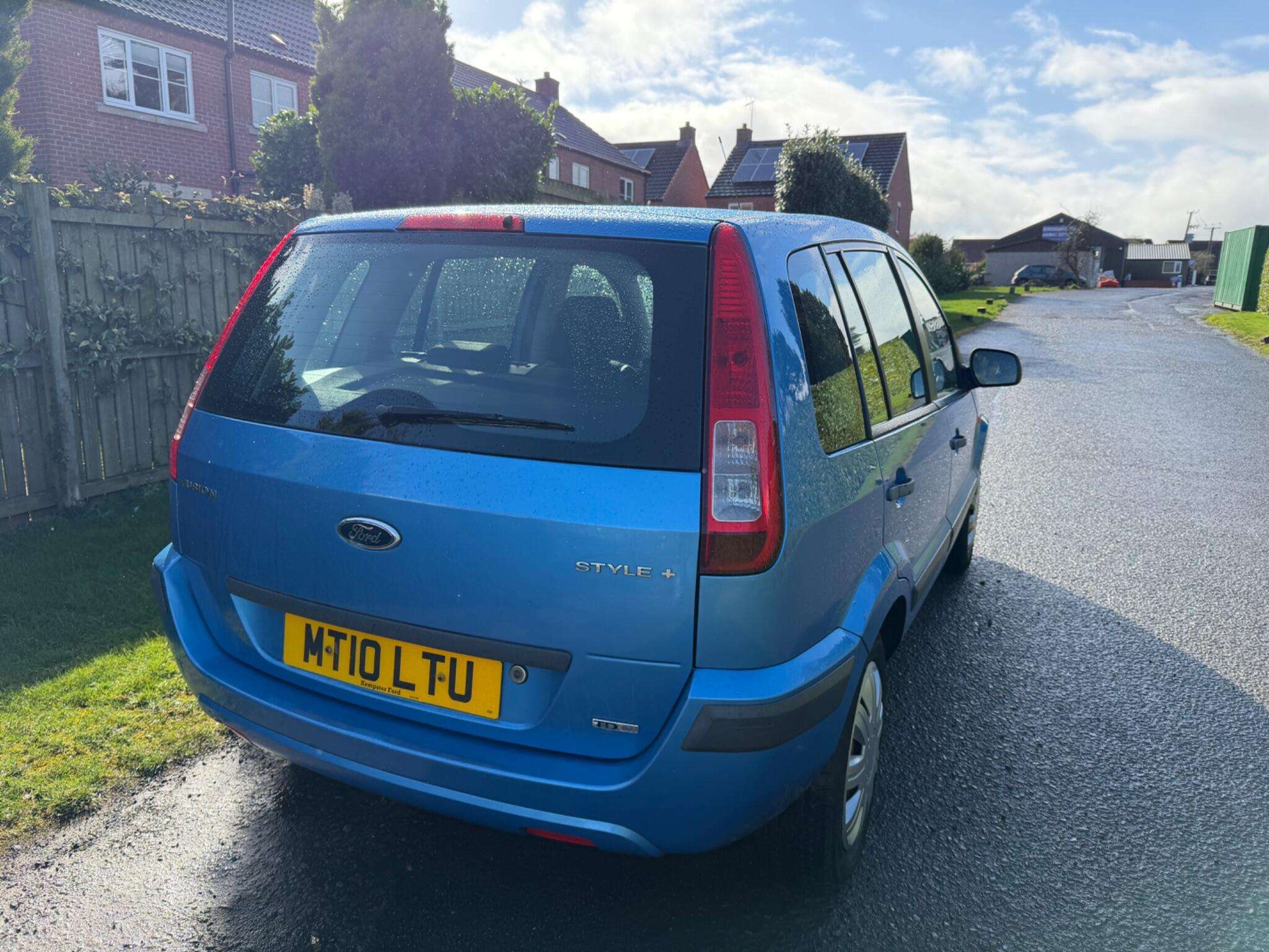 2010 FORD FUSION 2010 FORD FUSION