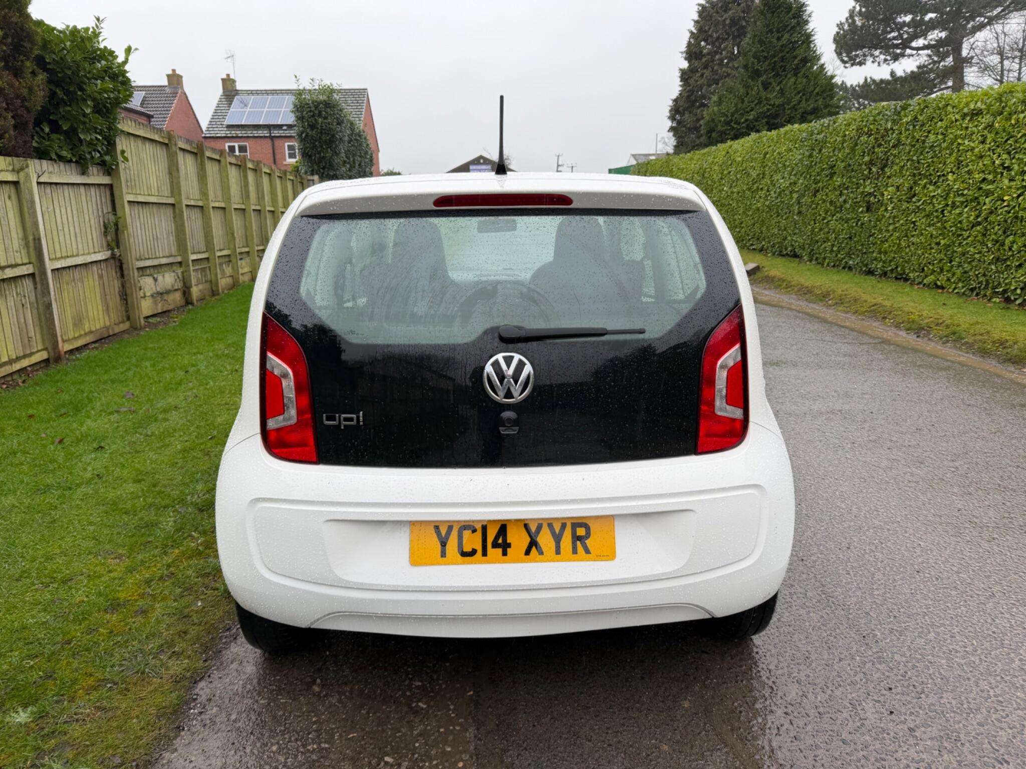 2014 VOLKSWAGEN UP! 2014 VOLKSWAGEN UP!