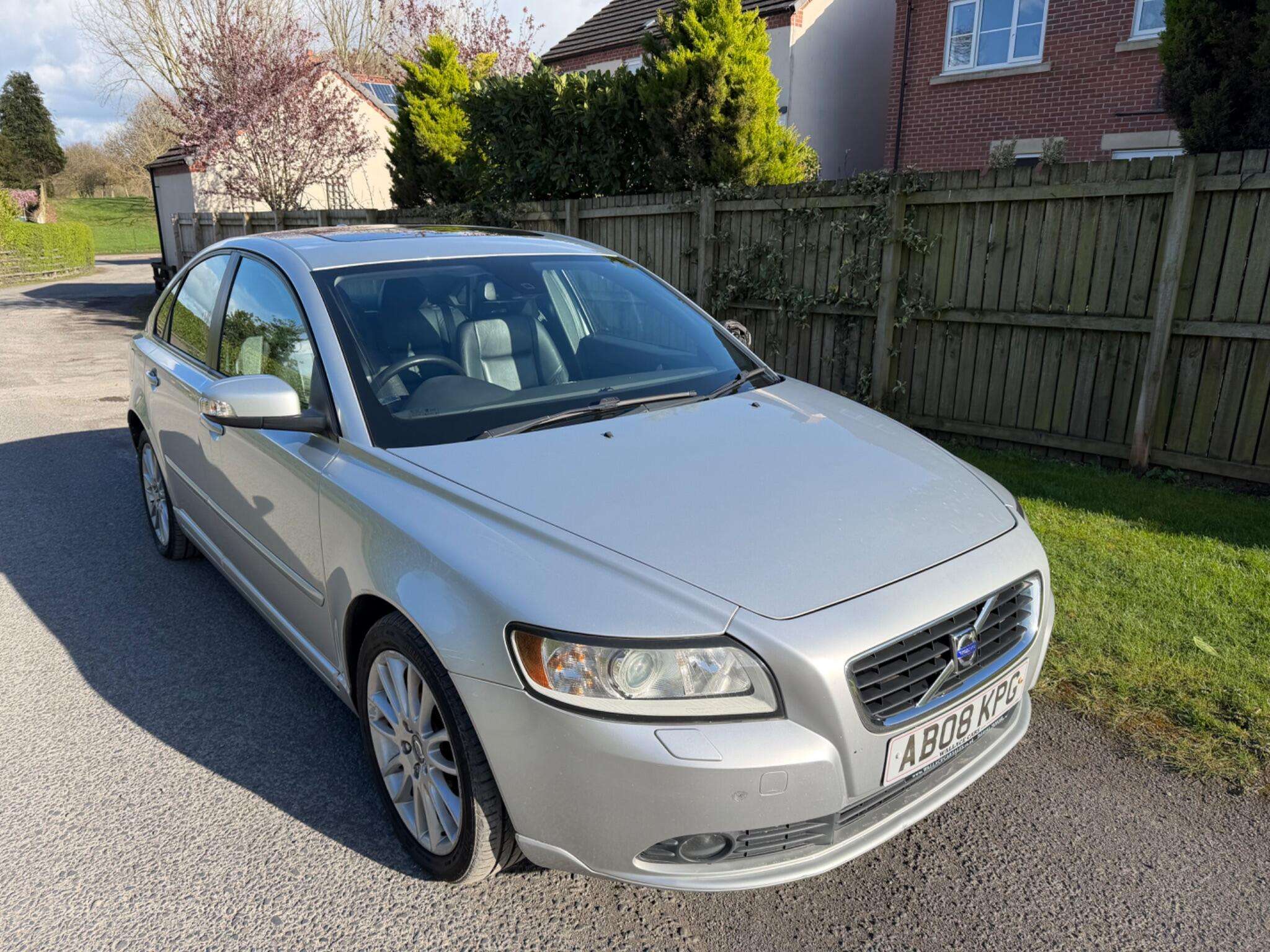 A 2008 VOLVO S40 2.0D SE Euro 4 4dr A 2008 VOLVO S40 2.0D SE Euro 4 4dr