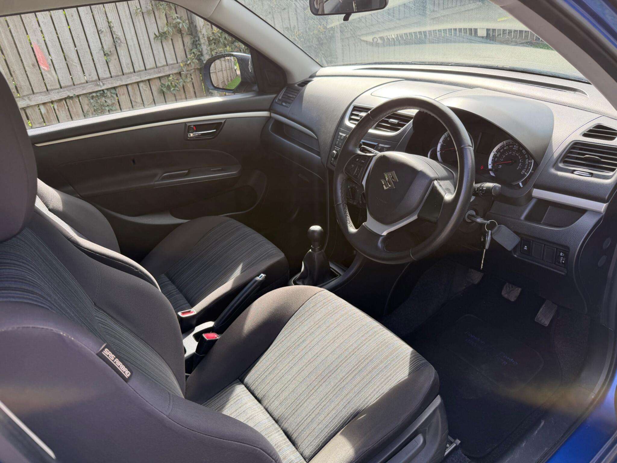 2013 SUZUKI SWIFT 2013 SUZUKI SWIFT