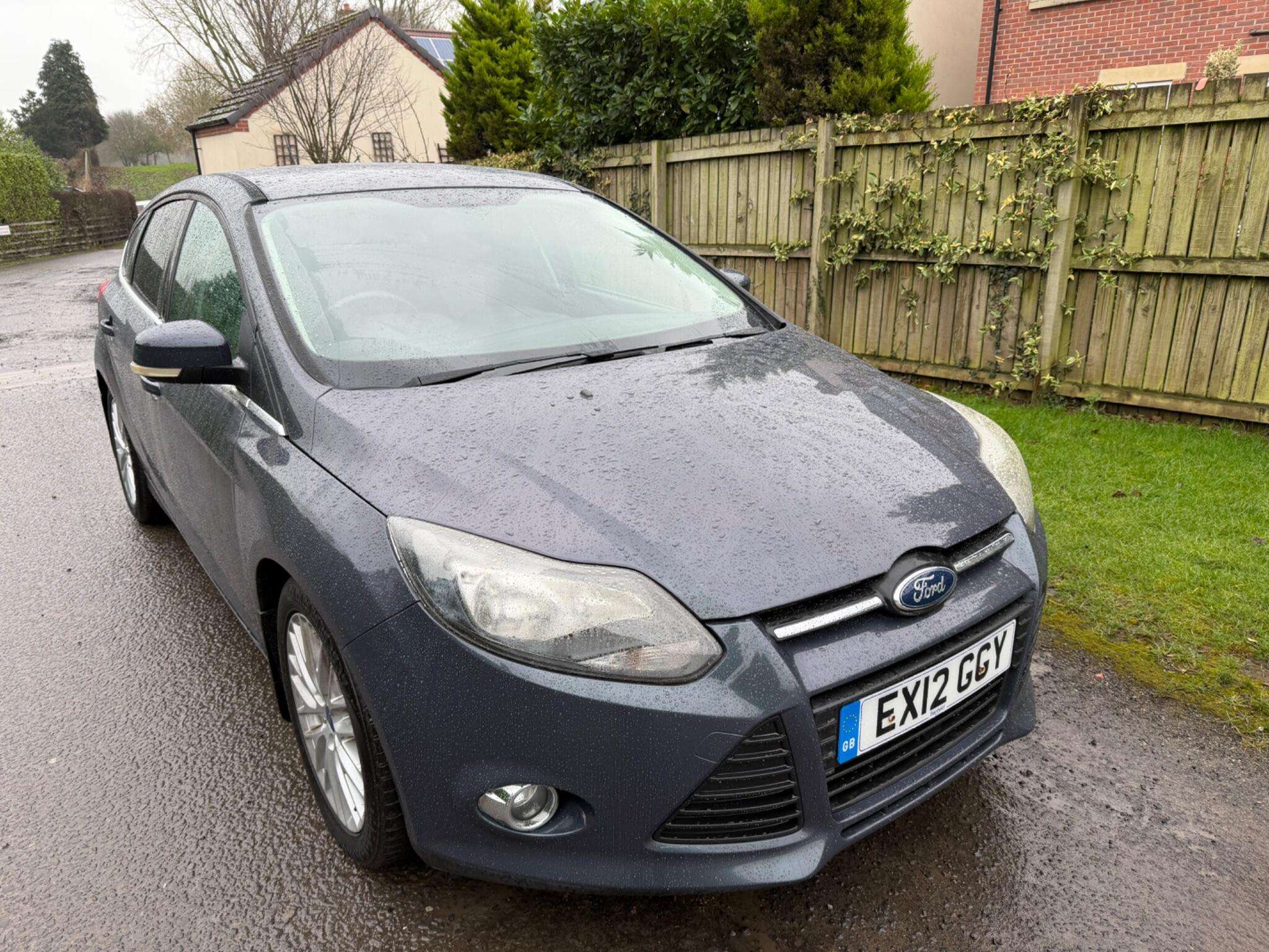 A 2012 FORD FOCUS 1.6 TDCi Zetec Euro 5 (s/s) 5dr A 2012 FORD FOCUS 1.6 TDCi Zetec Euro 5 (s/s) 5dr