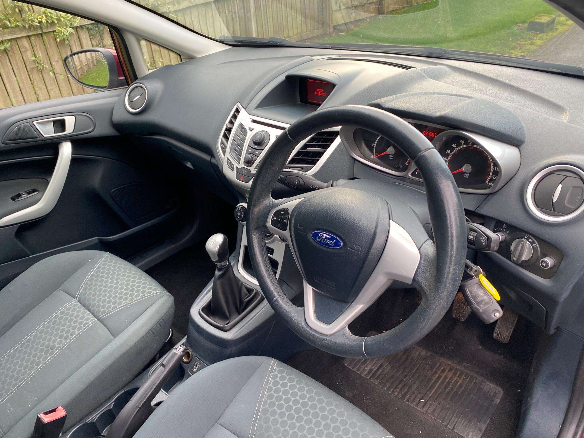 2012 FORD FIESTA 2012 FORD FIESTA