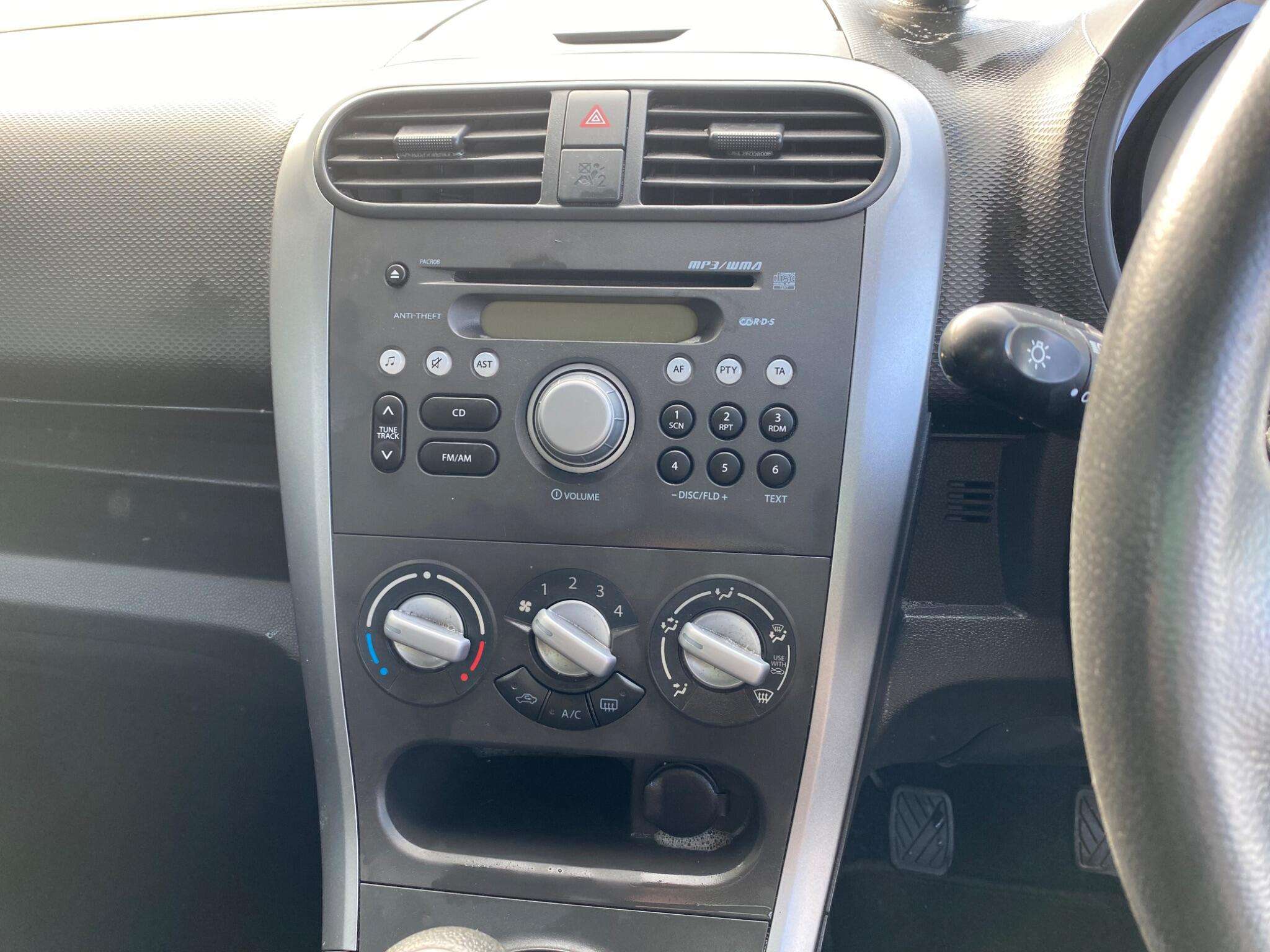 2012 SUZUKI SPLASH 2012 SUZUKI SPLASH