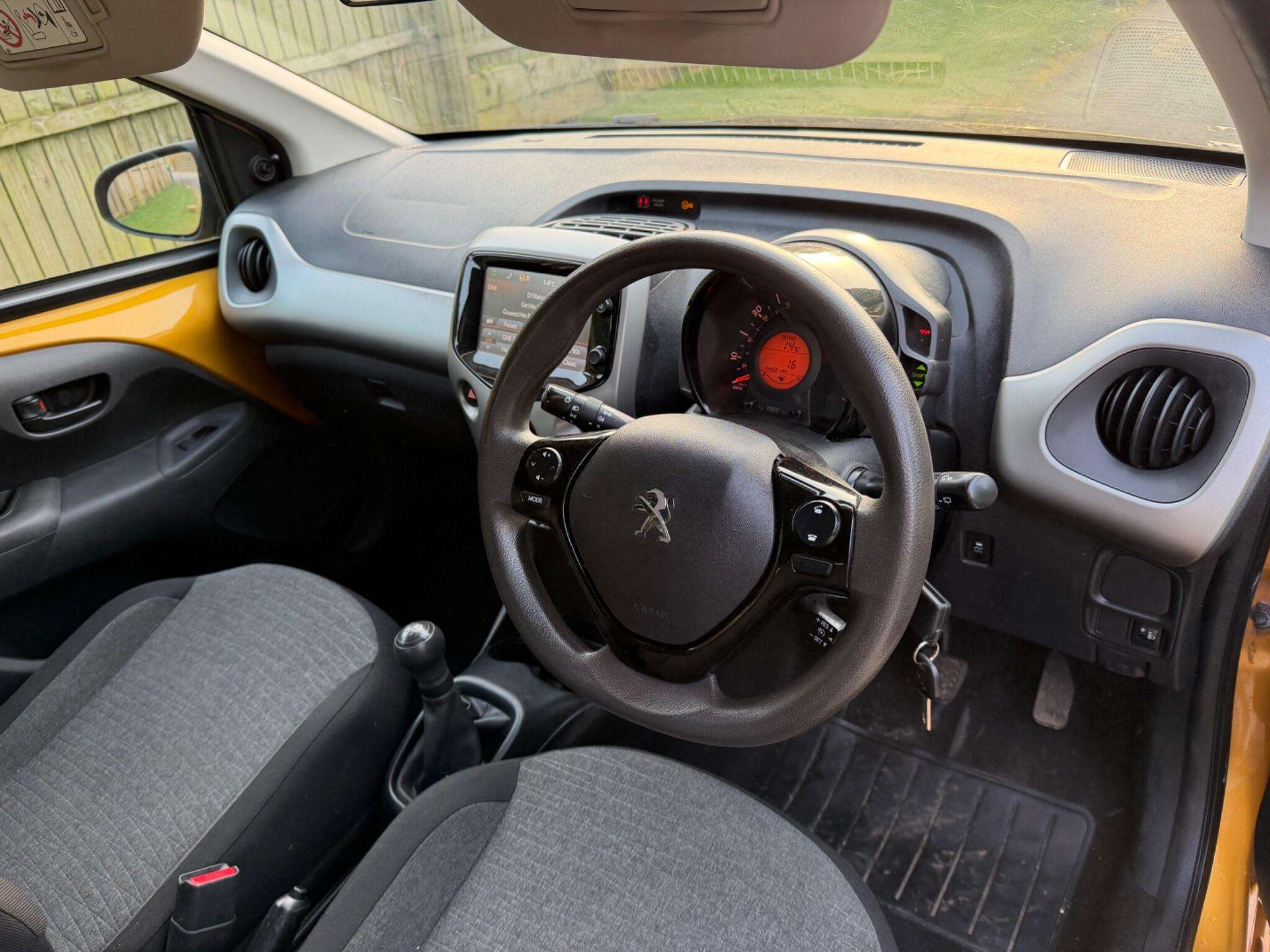 2017 PEUGEOT 108 2017 PEUGEOT 108