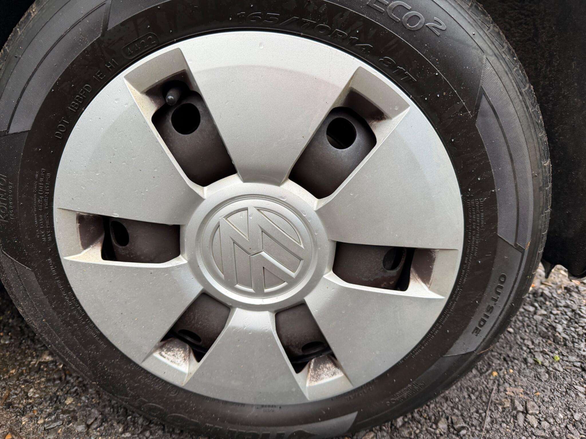 2014 VOLKSWAGEN UP! 2014 VOLKSWAGEN UP!