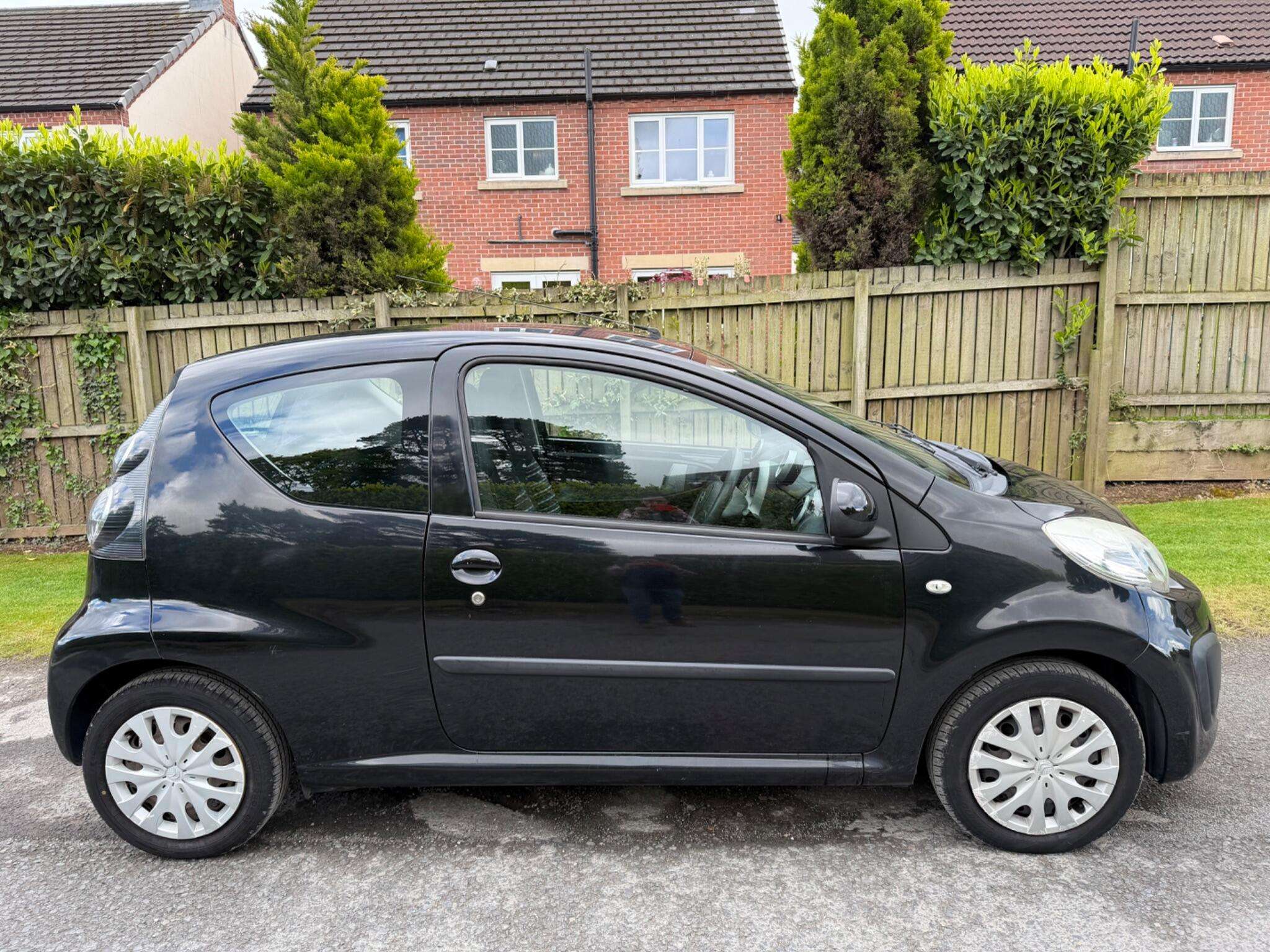 A 2013 CITROEN C1 1.0i VTR Euro 5 3dr A 2013 CITROEN C1 1.0i VTR Euro 5 3dr