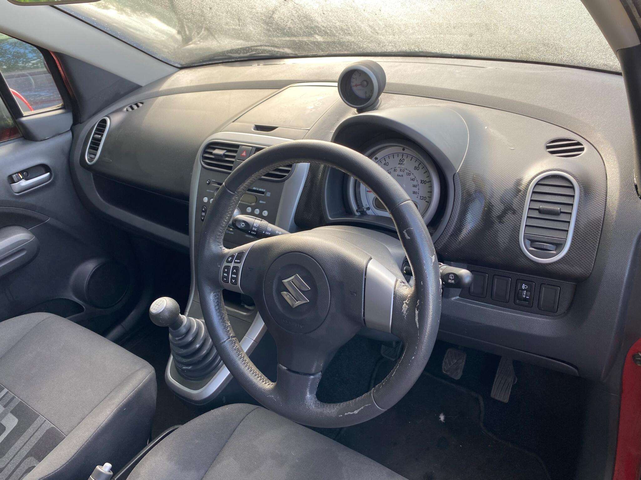 2012 SUZUKI SPLASH 2012 SUZUKI SPLASH