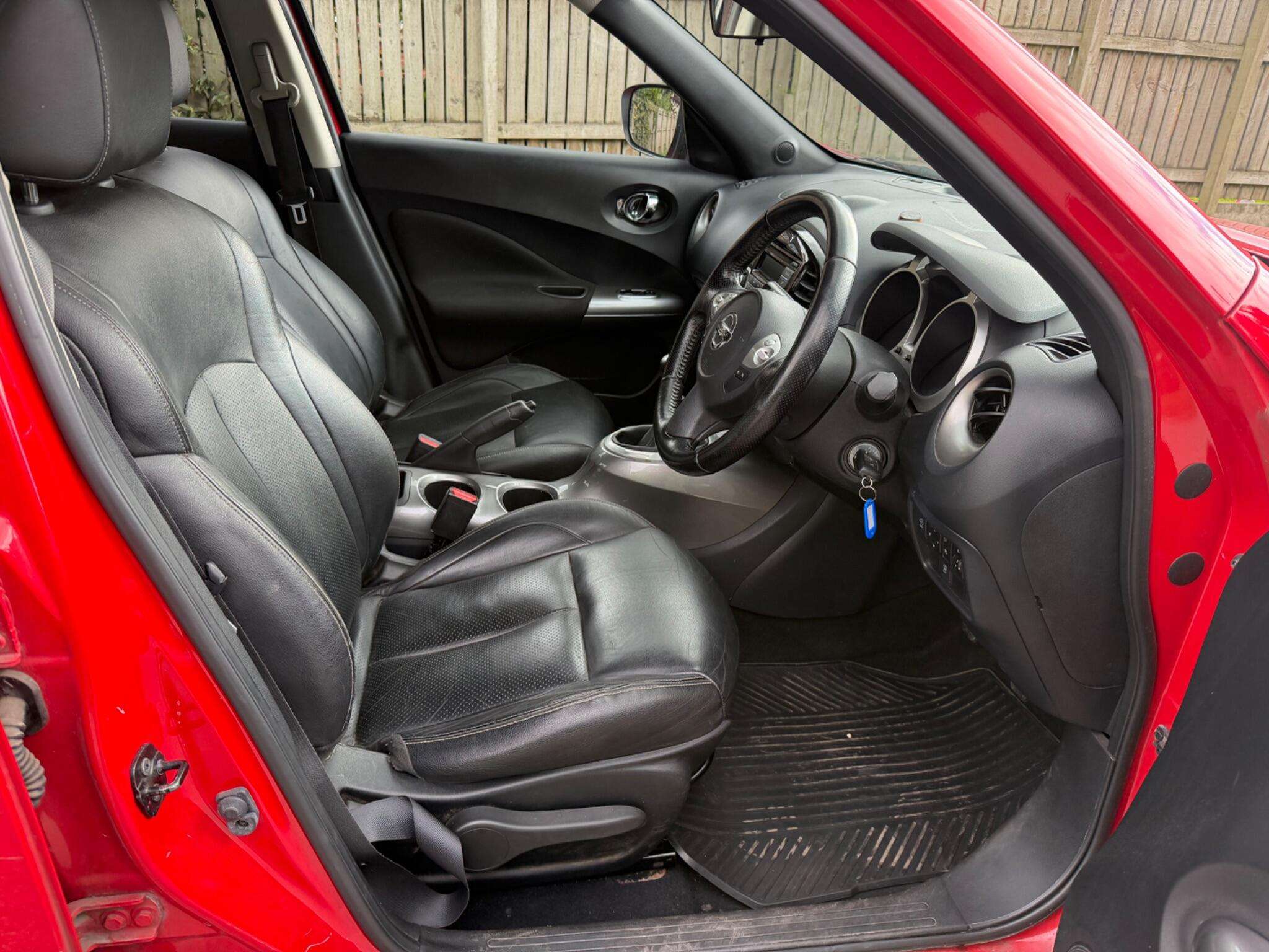 2015 NISSAN JUKE 2015 NISSAN JUKE