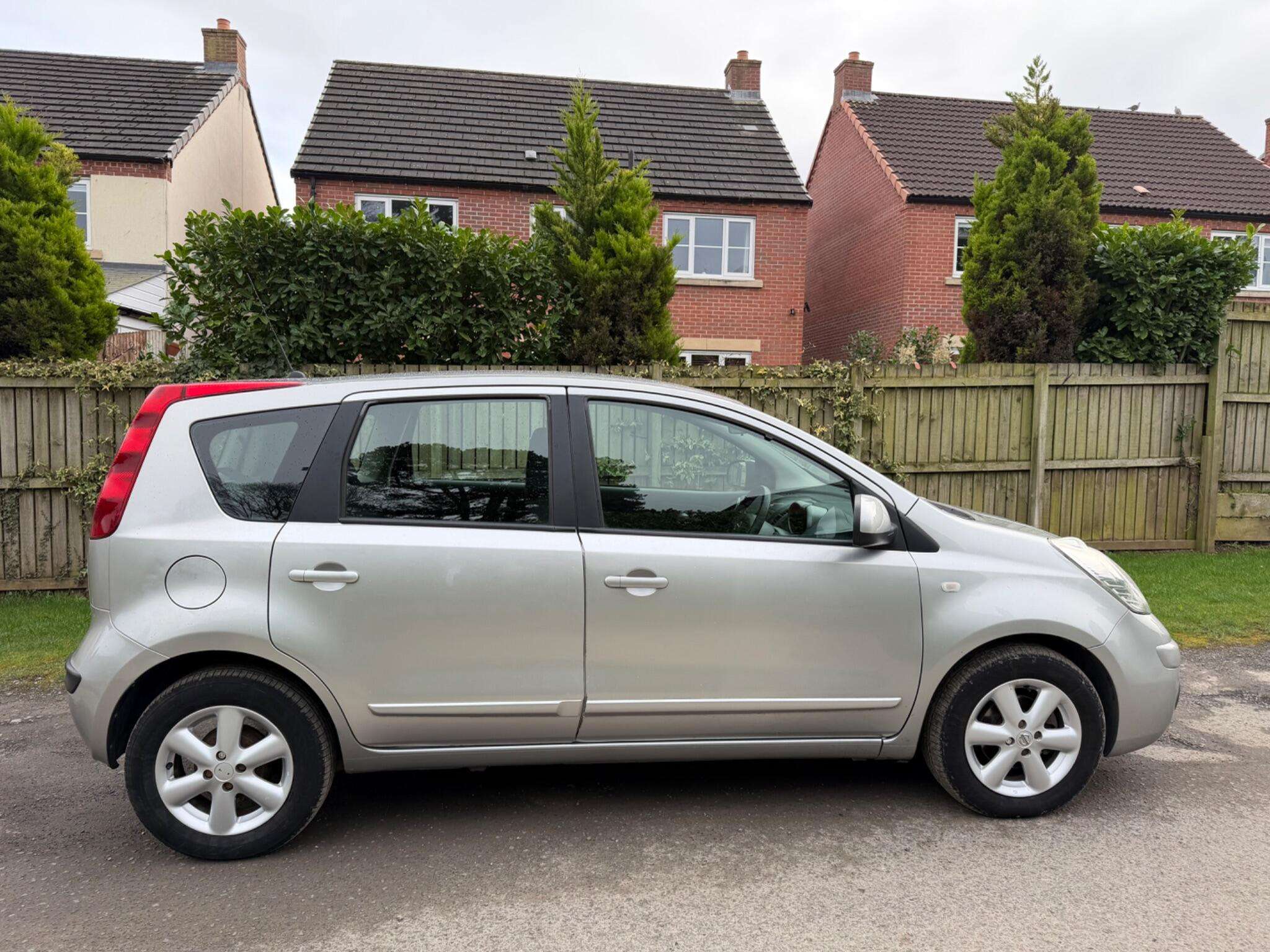 A 2008 NISSAN NOTE 1.4 16V Acenta Euro 4 5dr A 2008 NISSAN NOTE 1.4 16V Acenta Euro 4 5dr