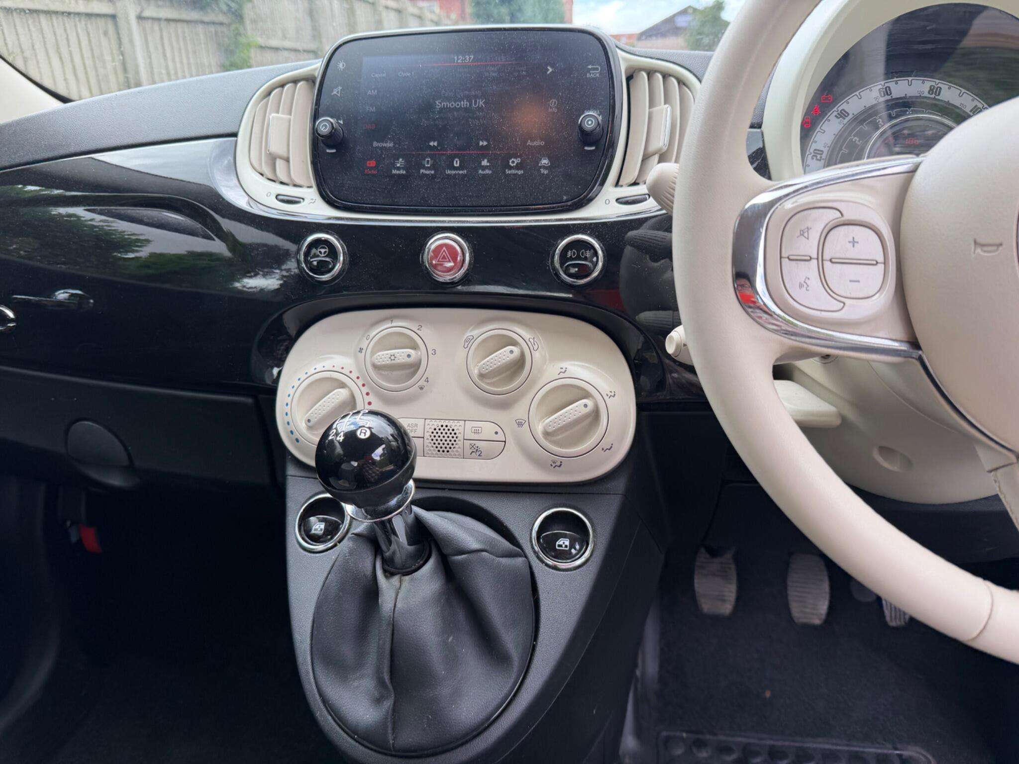 2020 FIAT 500 2020 FIAT 500