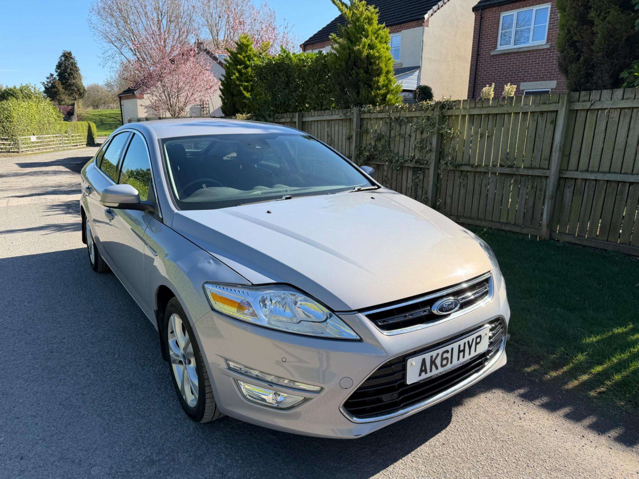 A 2011 FORD MONDEO 1.6 TDCi ECOnetic Titanium Euro 5 (s/s) 5dr A 2011 FORD MONDEO 1.6 TDCi ECOnetic Titanium Euro 5 (s/s) 5dr
