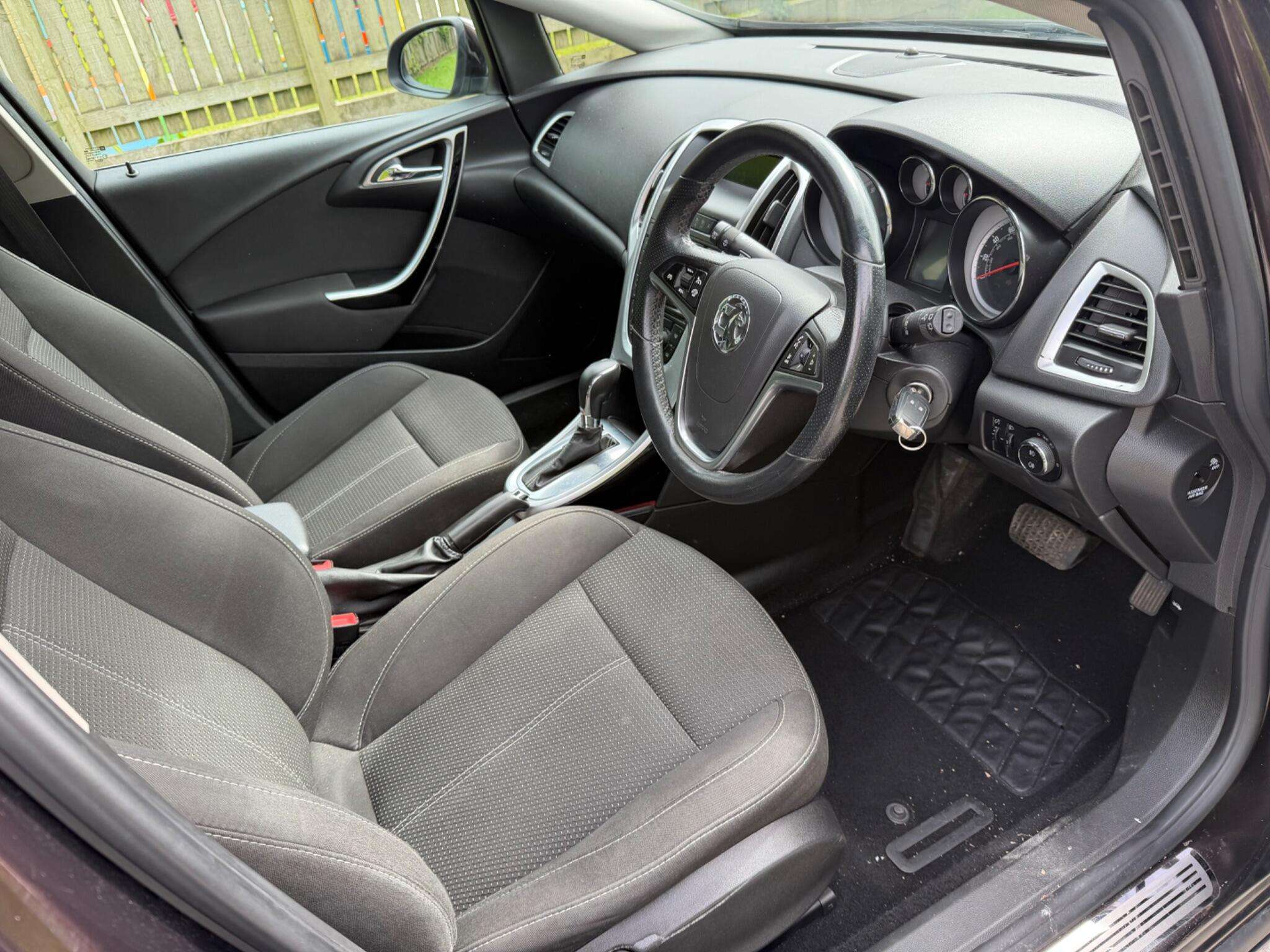 2012 VAUXHALL ASTRA 2012 VAUXHALL ASTRA