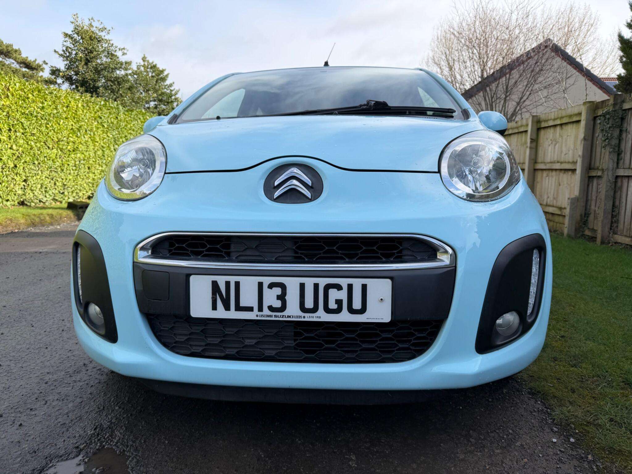 A 2013 CITROEN C1 1.0i VTR+ Euro 5 5dr A 2013 CITROEN C1 1.0i VTR+ Euro 5 5dr