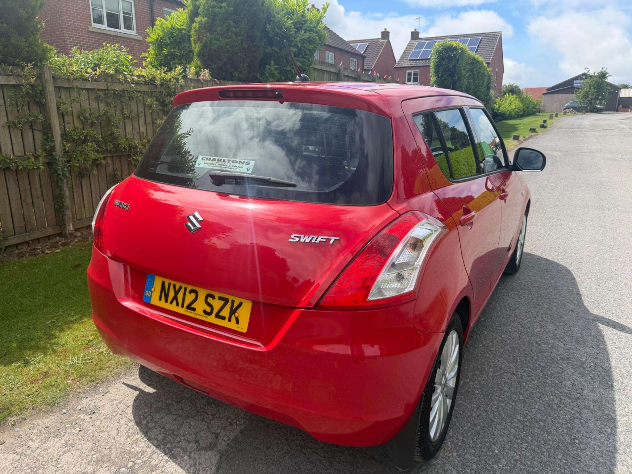 2012 SUZUKI SWIFT 2012 SUZUKI SWIFT