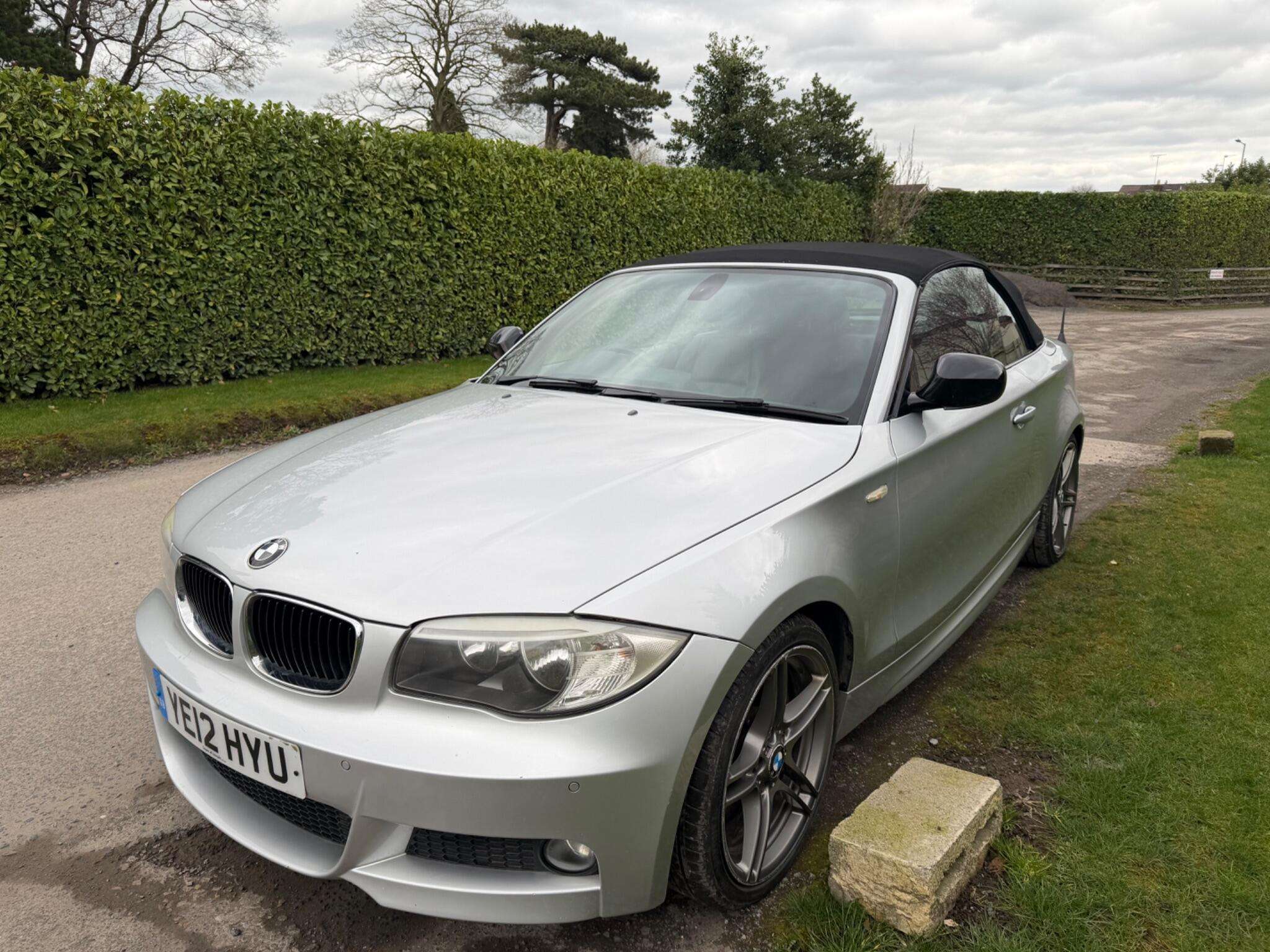 2012 BMW 1 SERIES 2012 BMW 1 SERIES