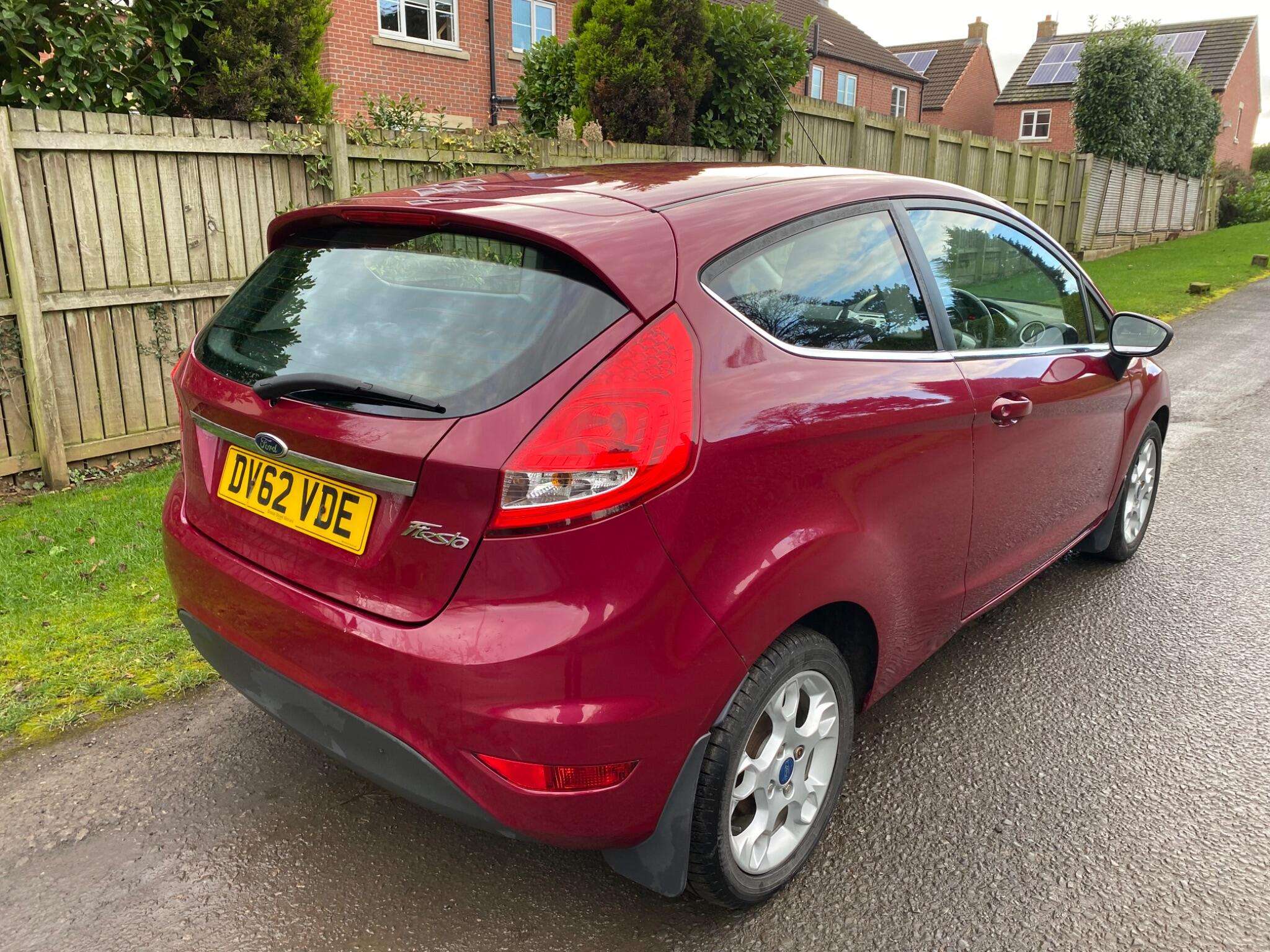 2012 FORD FIESTA 2012 FORD FIESTA