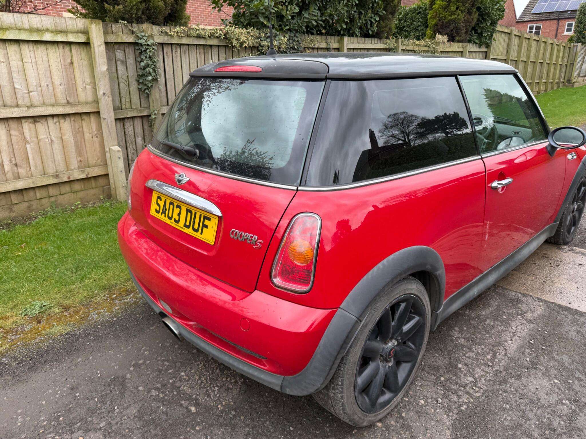 2003 MINI HATCH 2003 MINI HATCH