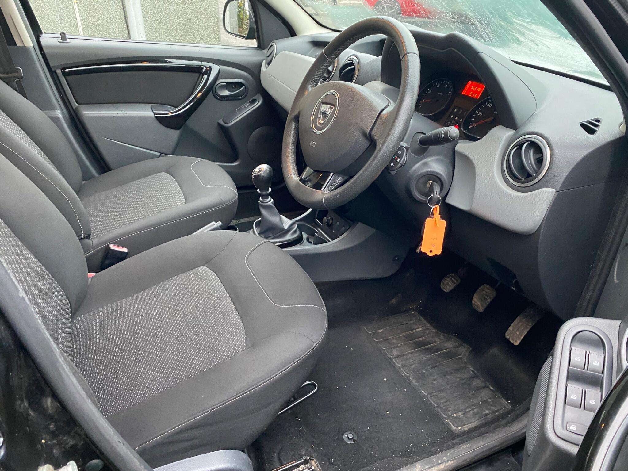 2013 DACIA DUSTER 2013 DACIA DUSTER