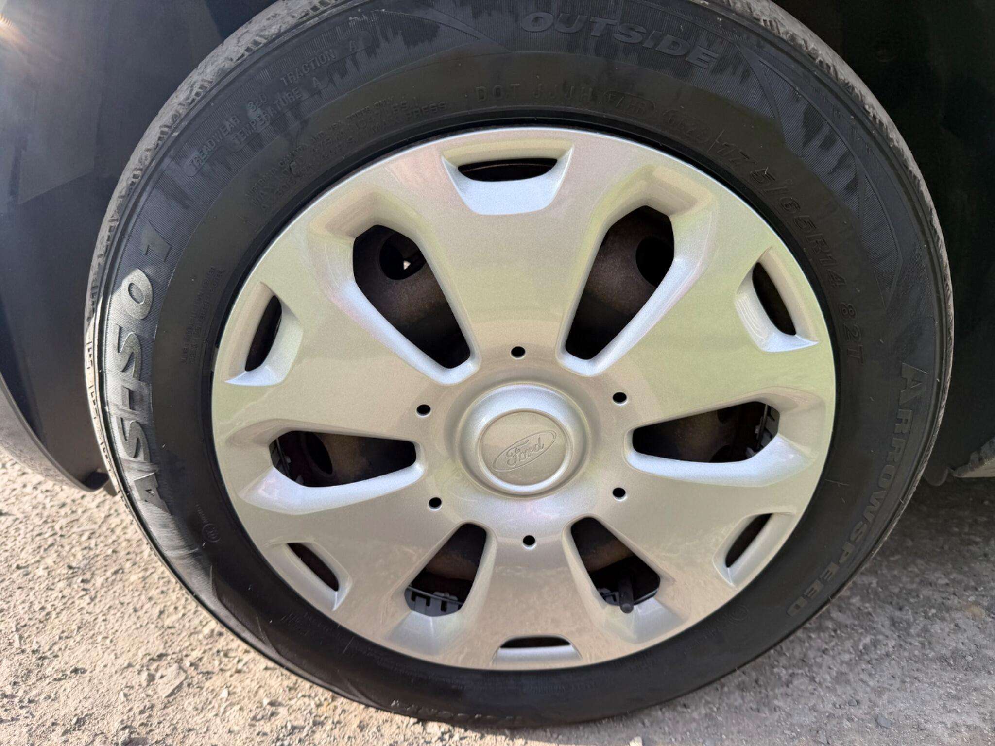 2013 FORD KA 2013 FORD KA