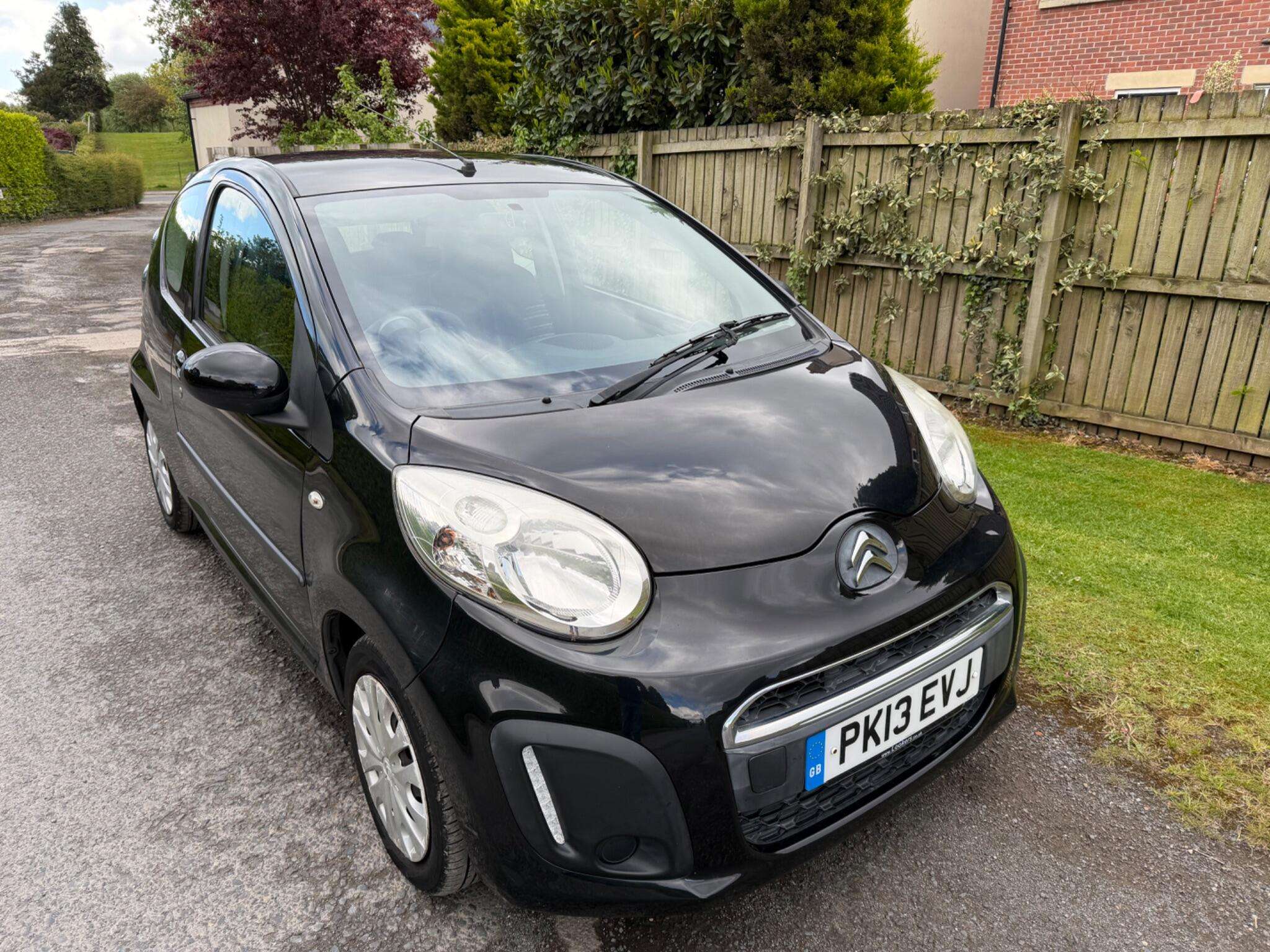 A 2013 CITROEN C1 1.0i VTR Euro 5 3dr A 2013 CITROEN C1 1.0i VTR Euro 5 3dr