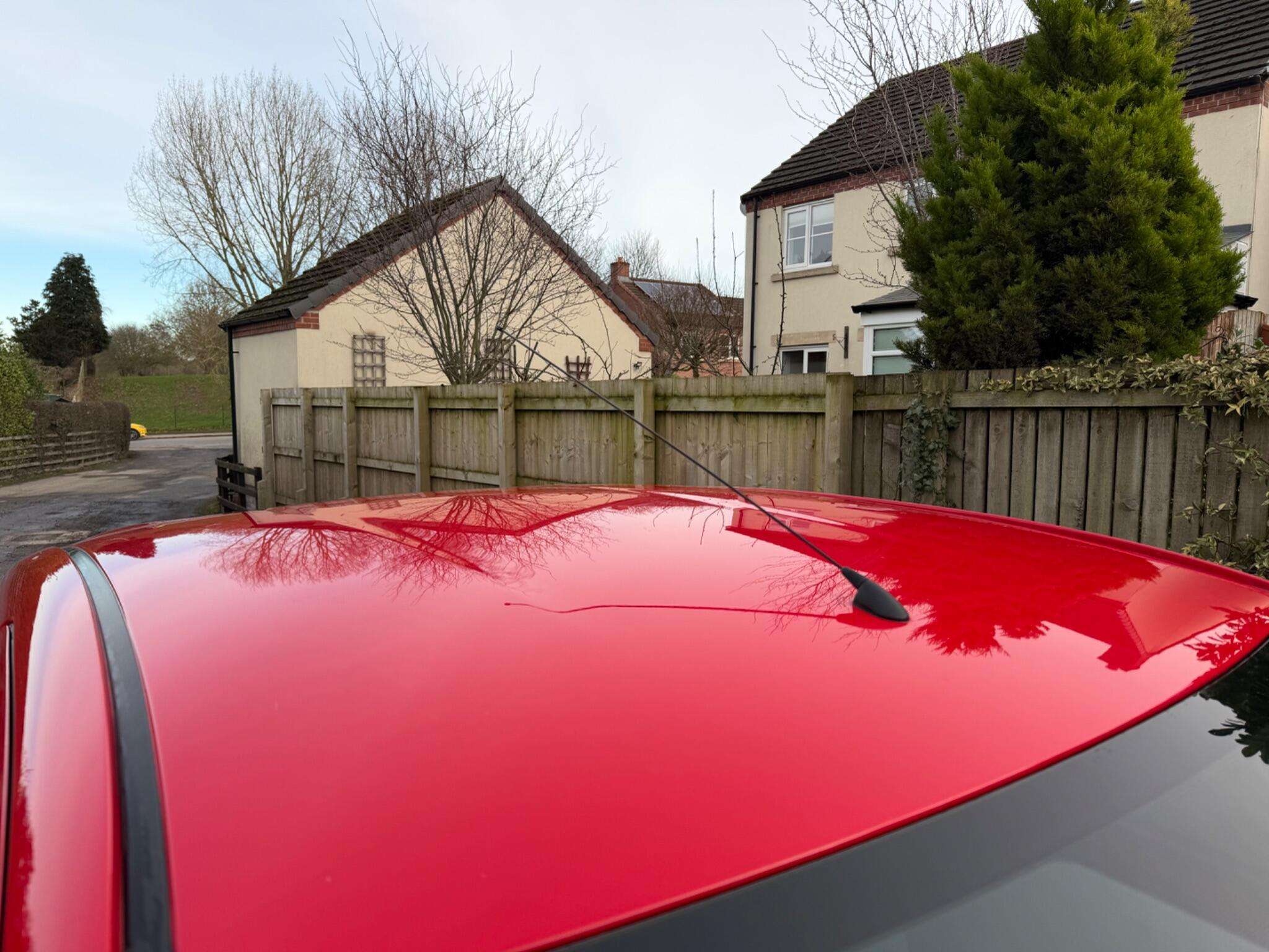 A 2017 PEUGEOT 108 1.0 Access Euro 6 3dr A 2017 PEUGEOT 108 1.0 Access Euro 6 3dr