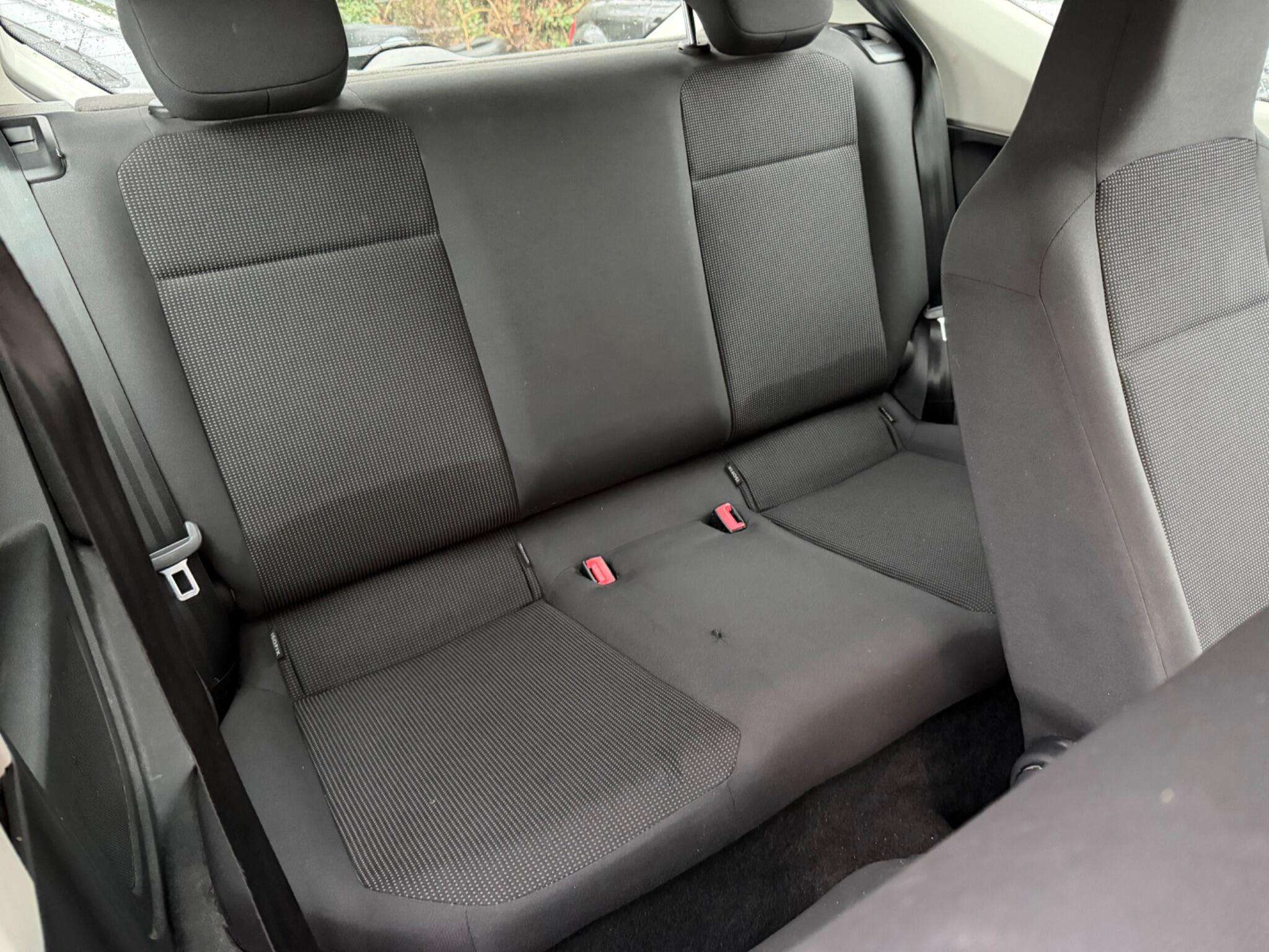 2014 VOLKSWAGEN UP! 2014 VOLKSWAGEN UP!