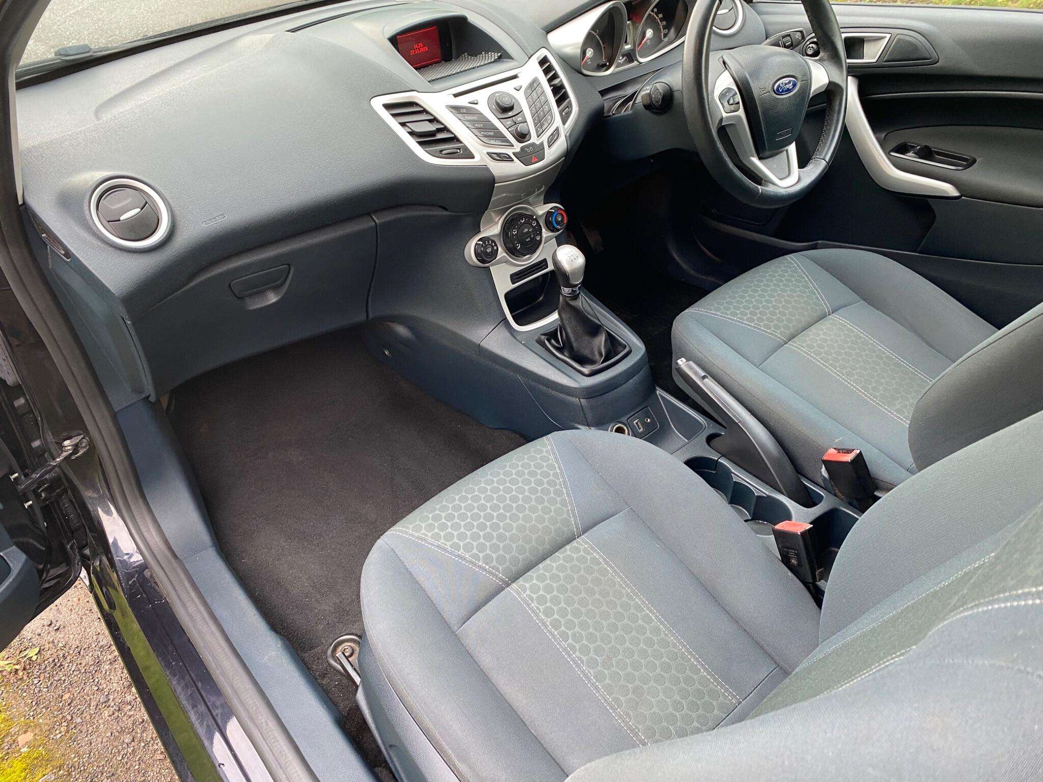 2012 FORD FIESTA 2012 FORD FIESTA