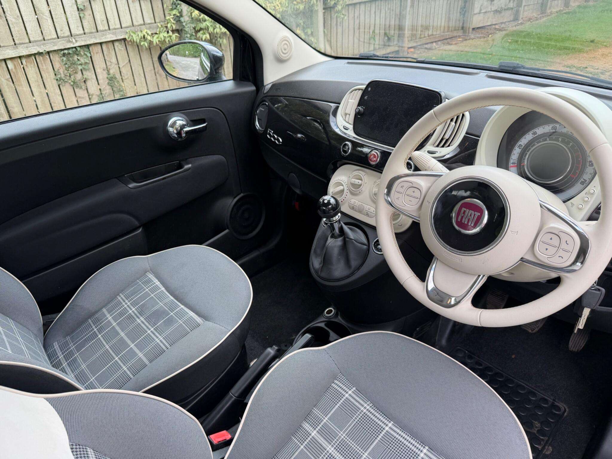 2020 FIAT 500 2020 FIAT 500